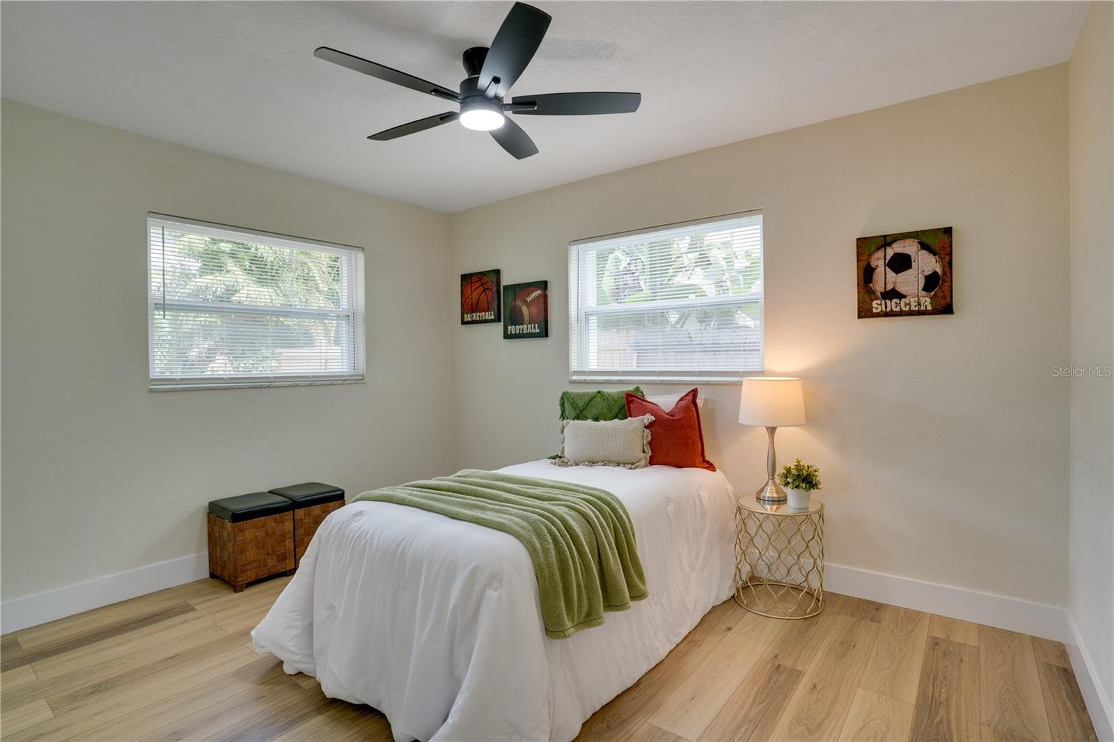 Image 23 of 42 For 6923 16th Avenue N