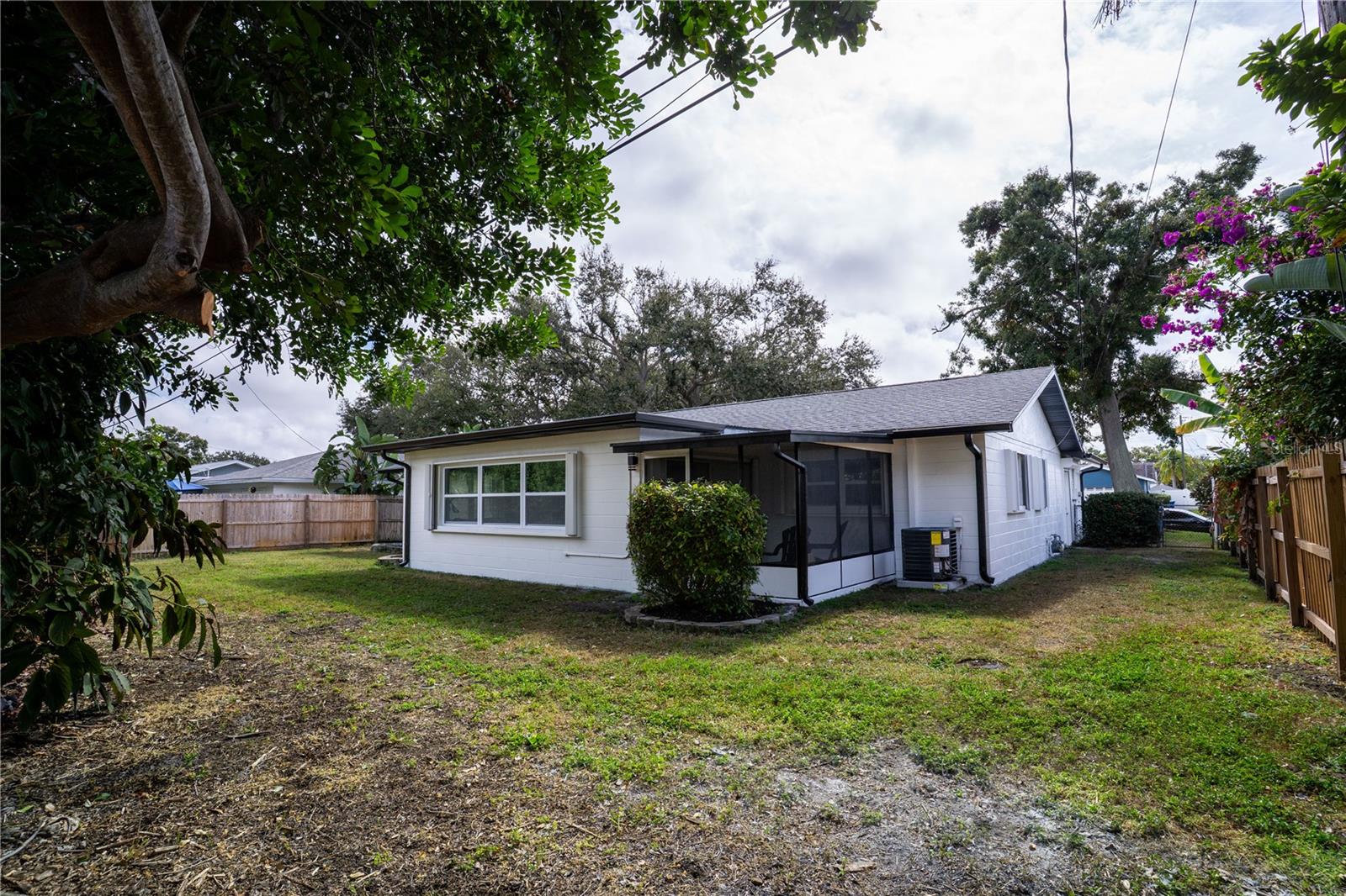 Image 32 of 42 For 6923 16th Avenue N