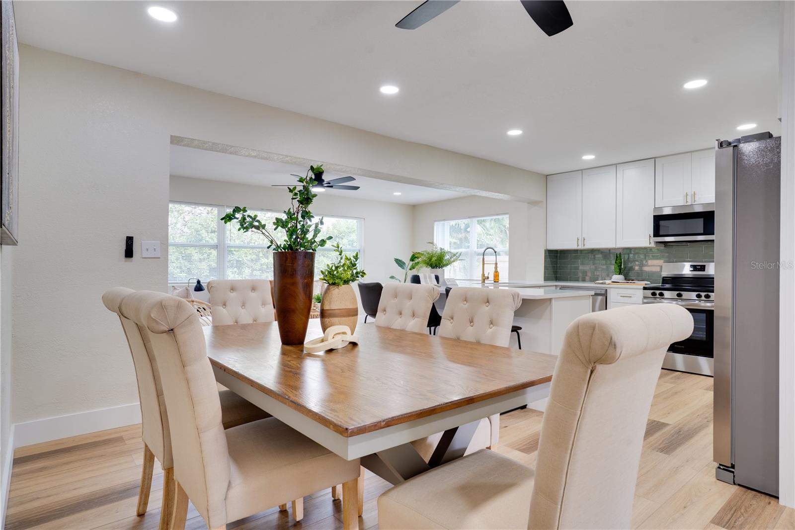 Image 9 of 42 For 6923 16th Avenue N