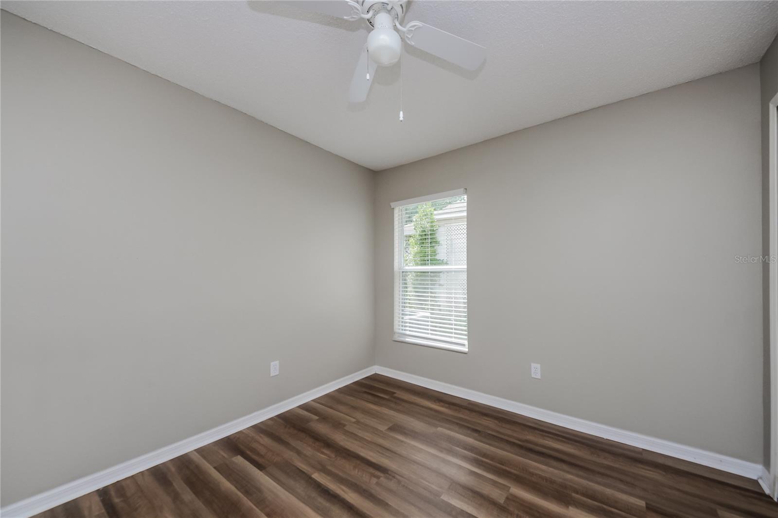 Image 12 of 16 For 1235 Whitewood Way