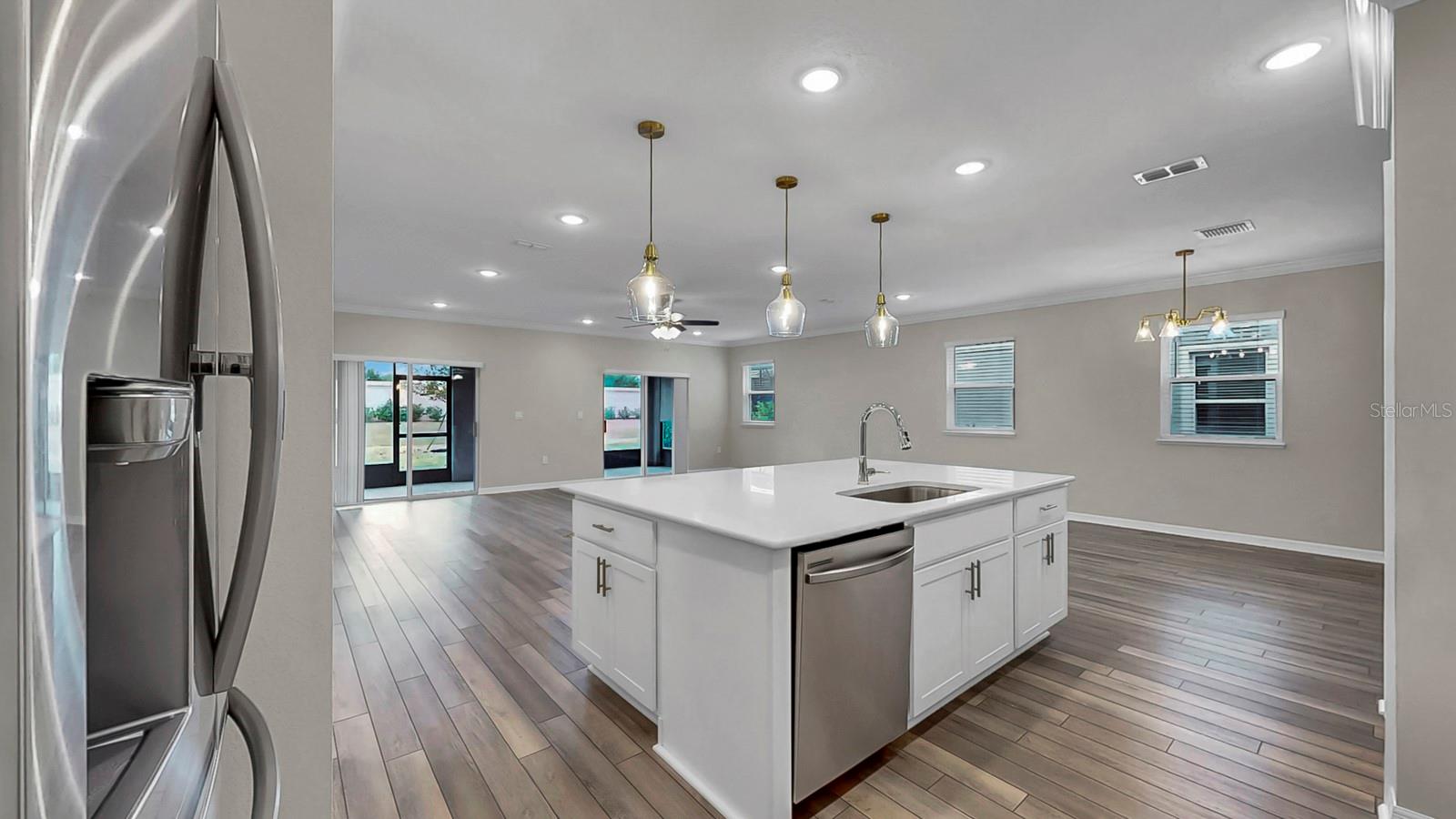 Image 26 of 61 For 8346 Abalone Loop