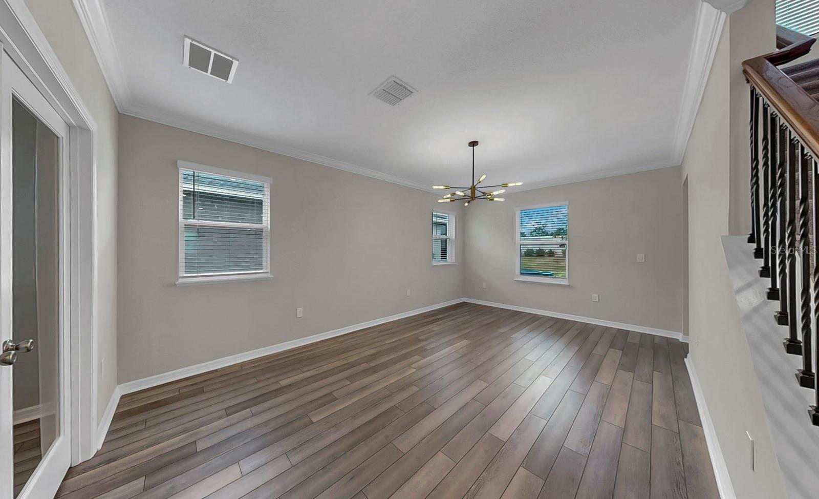 Image 28 of 61 For 8346 Abalone Loop