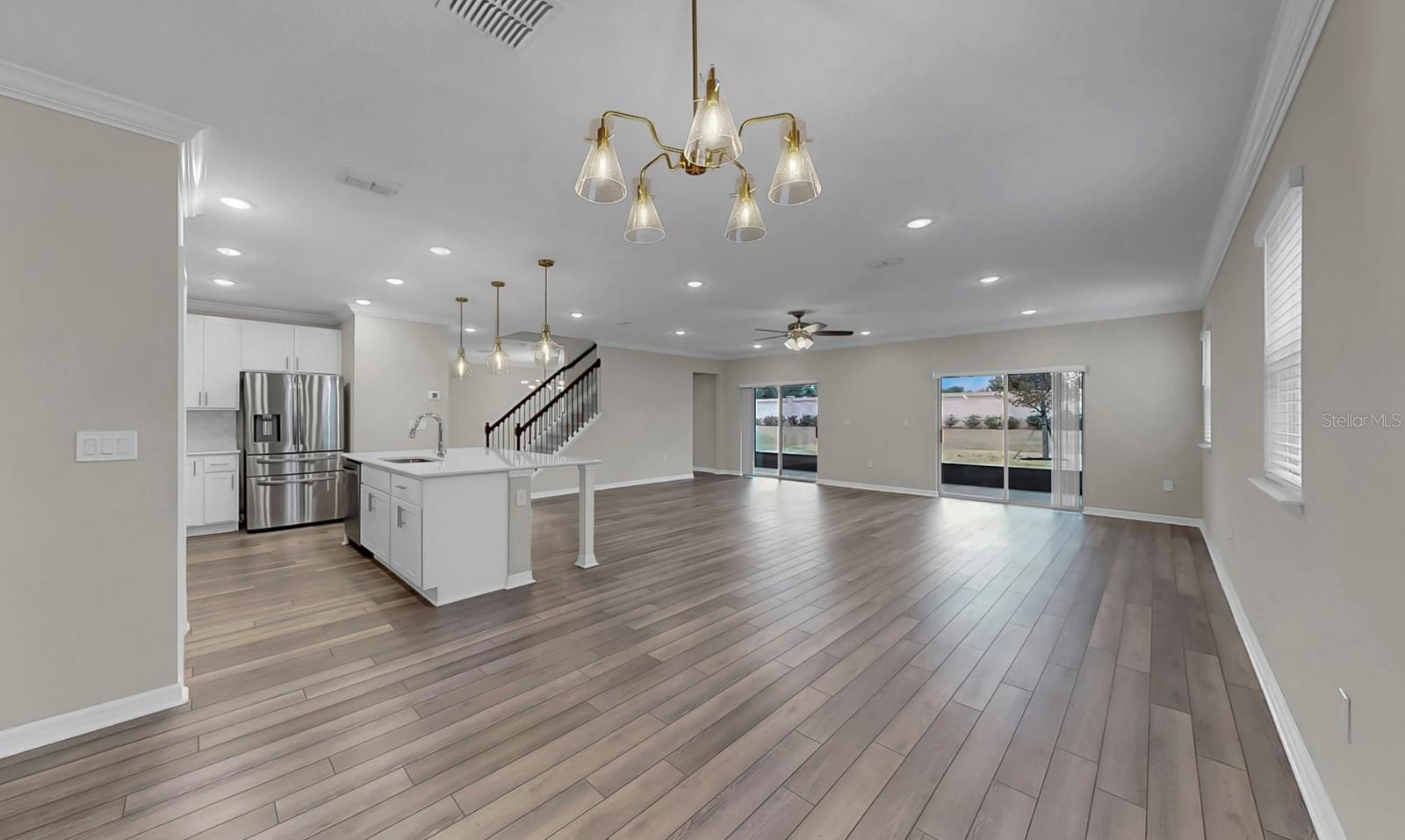 Image 29 of 61 For 8346 Abalone Loop