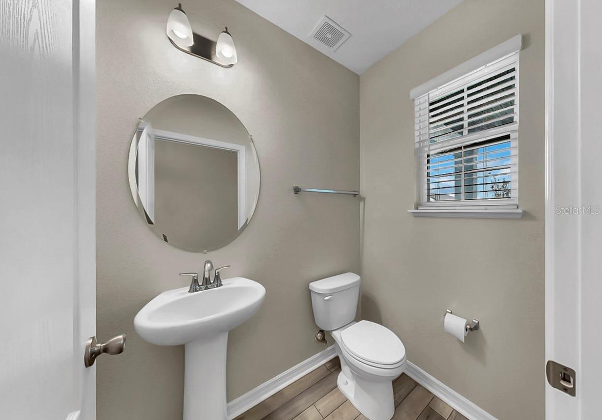 Image 32 of 61 For 8346 Abalone Loop