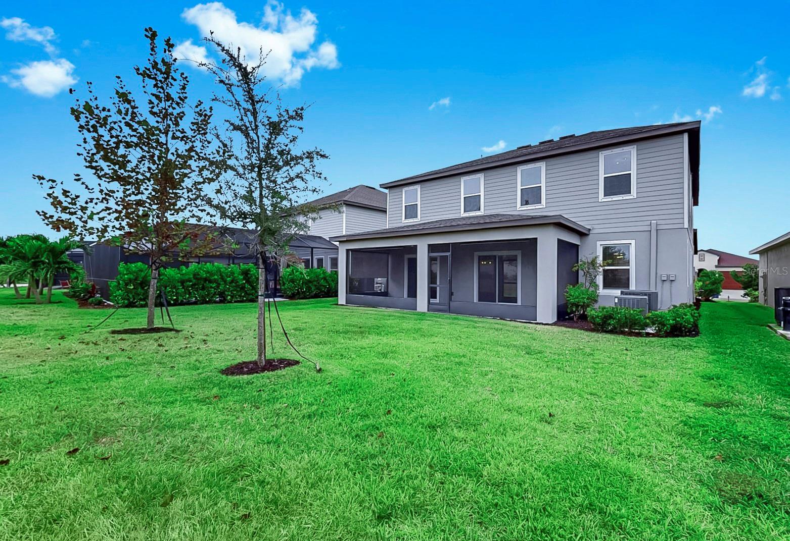 Image 57 of 61 For 8346 Abalone Loop