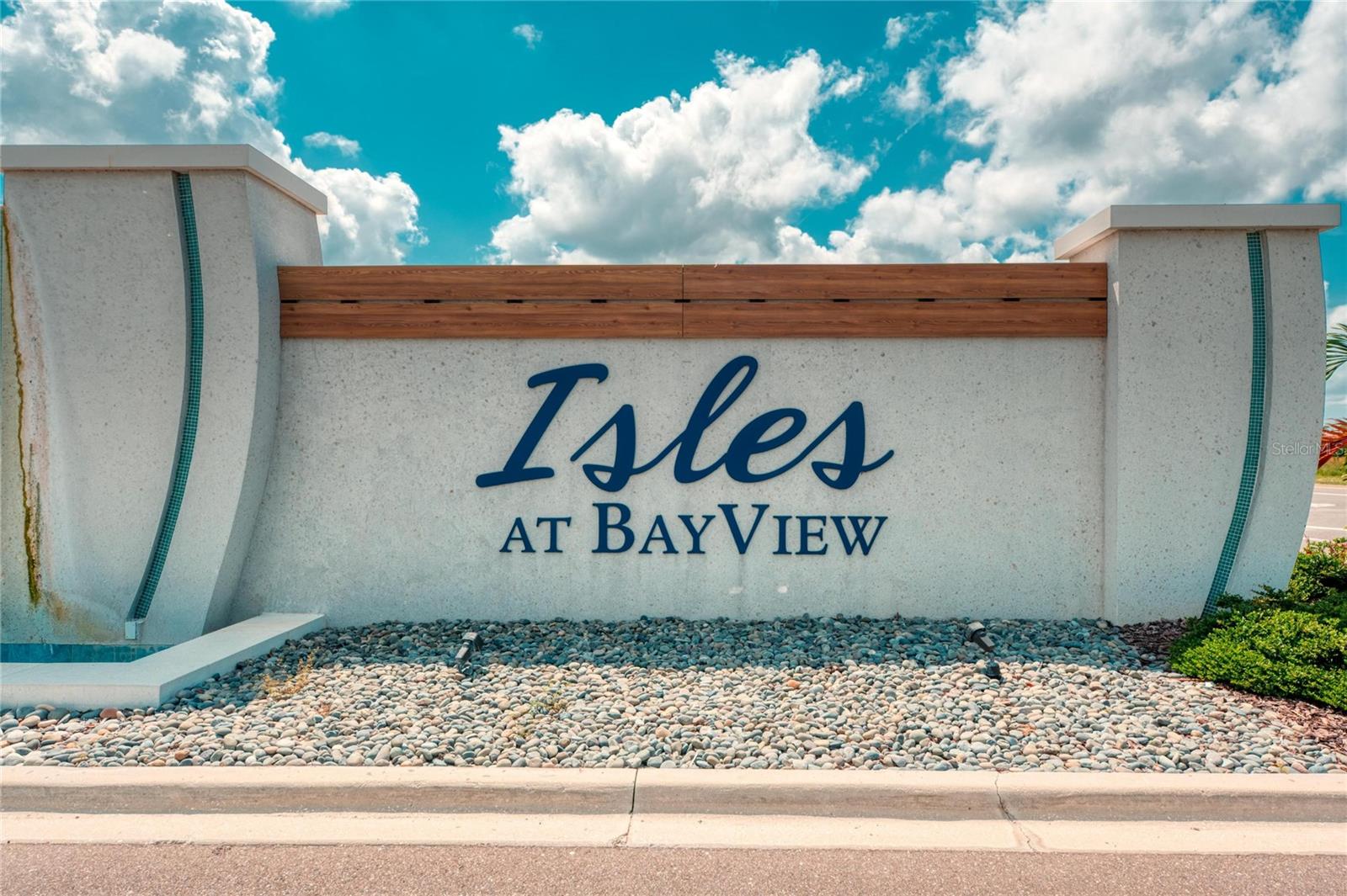 Image 62 of 64 For 8346 Abalone Loop