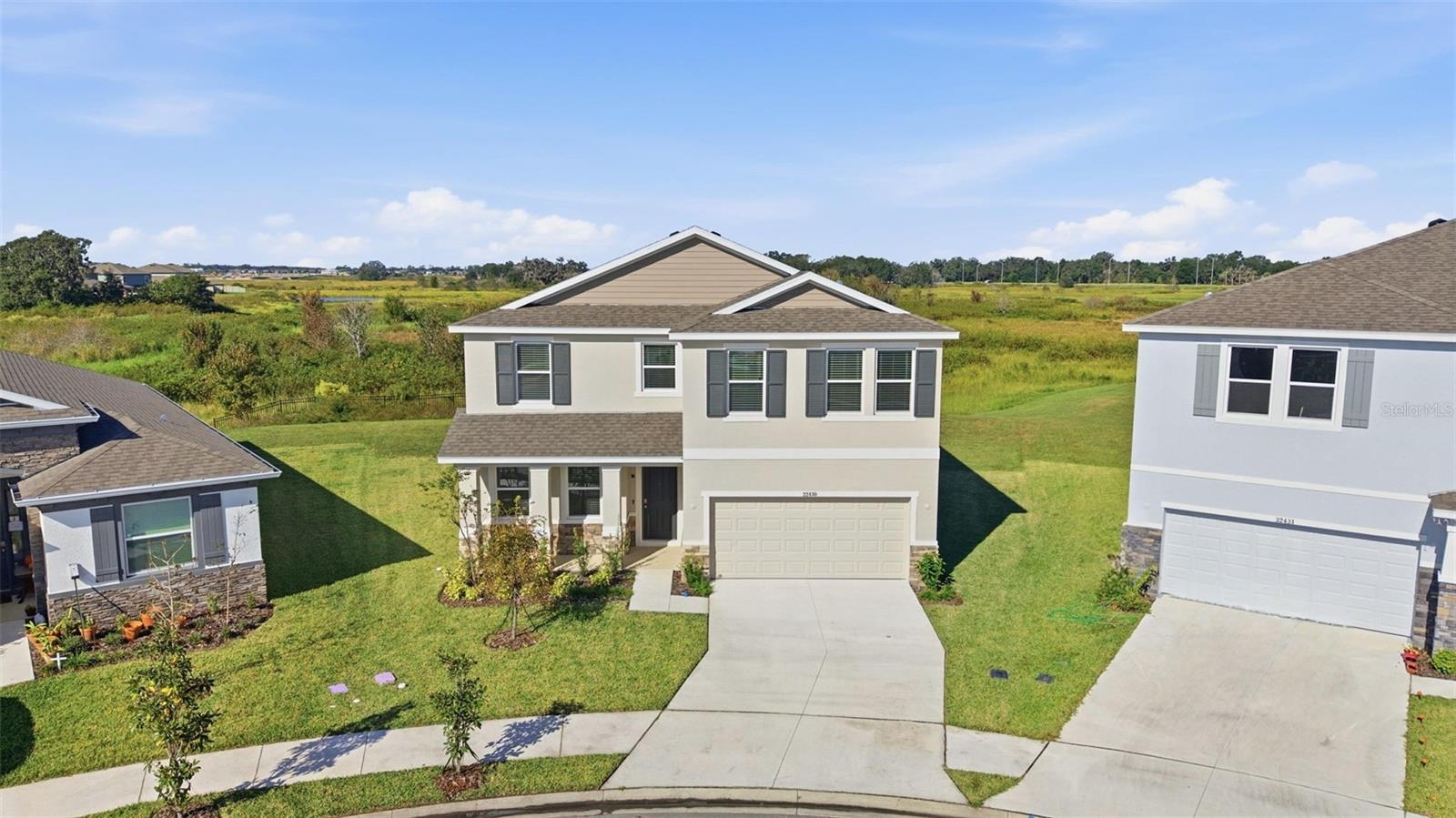 Image 34 of 41 For 32430 Osprey Peak Way