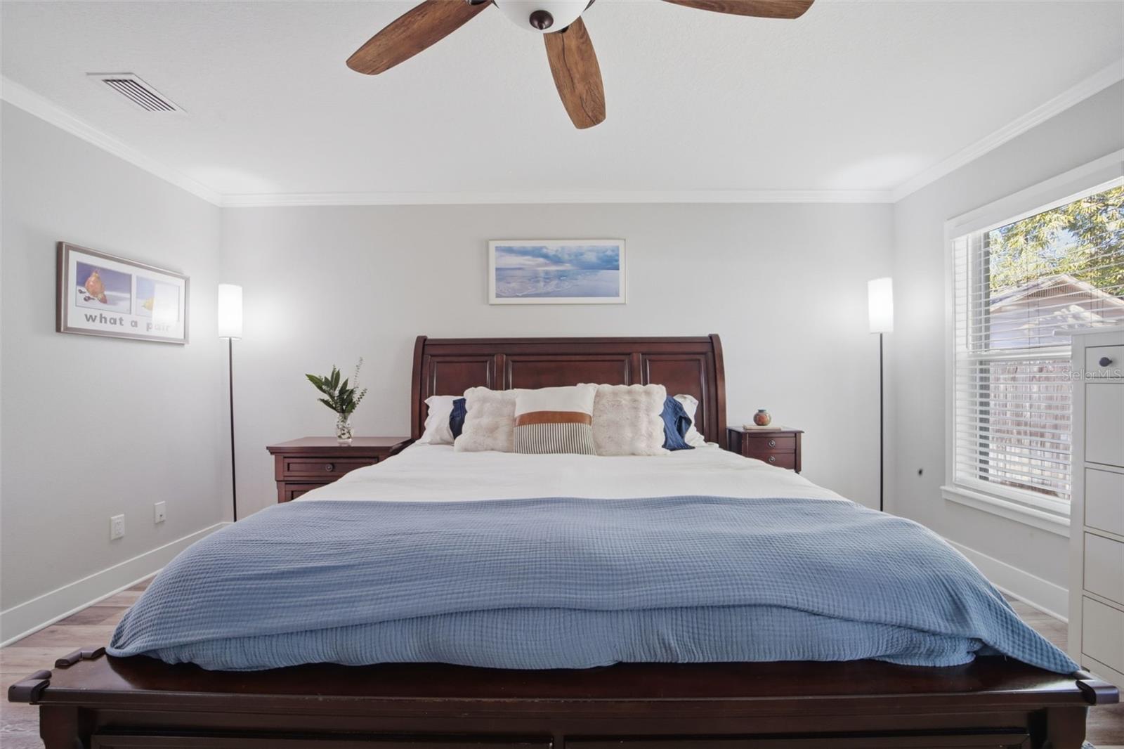 Listing photo id 14 for 1808 Powhatan Avenue