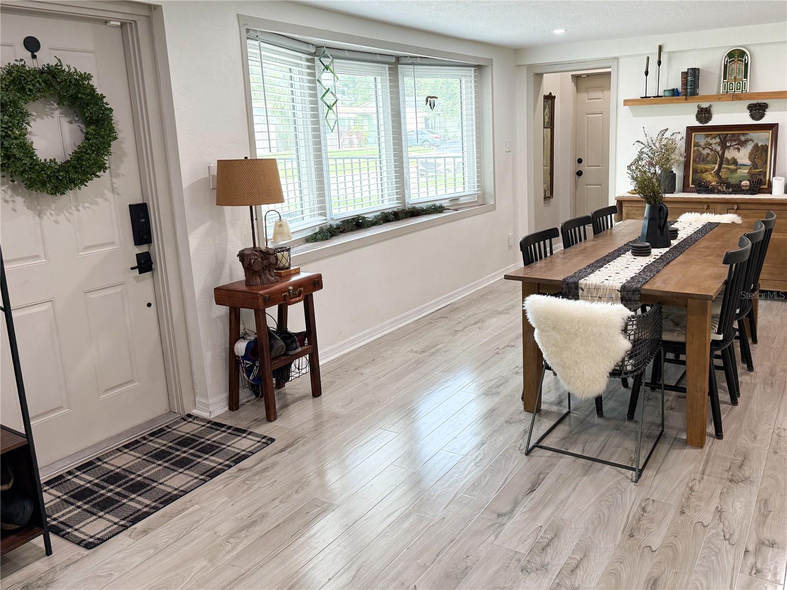 Image 18 of 40 For 5039 Dr Martin Luther King Jr Street N