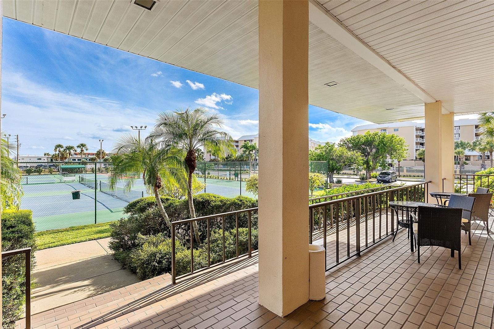 Image 28 of 36 For 6600 Sunset Way 204