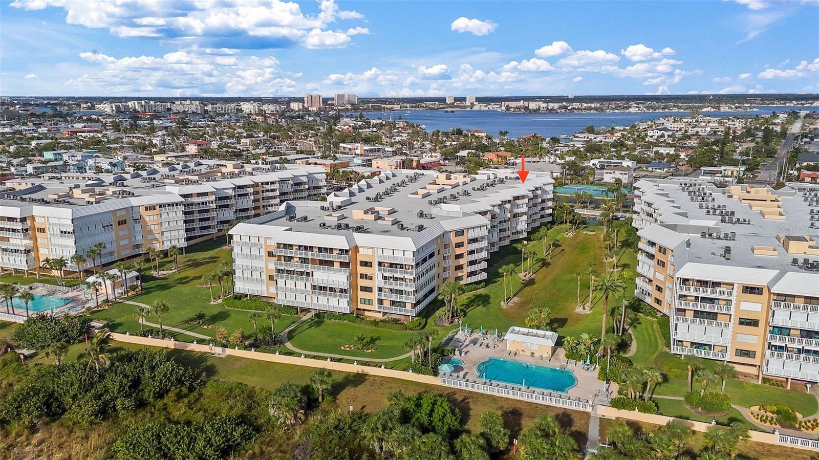 Image 3 of 36 For 6600 Sunset Way 204