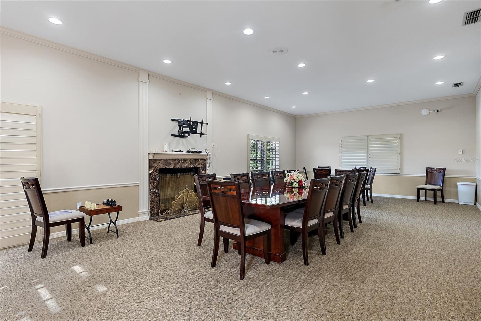 Image 33 of 36 For 6600 Sunset Way 204