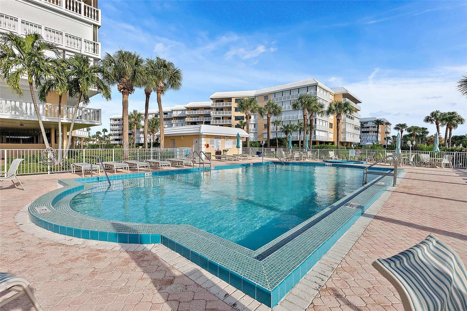 Image 35 of 36 For 6600 Sunset Way 204