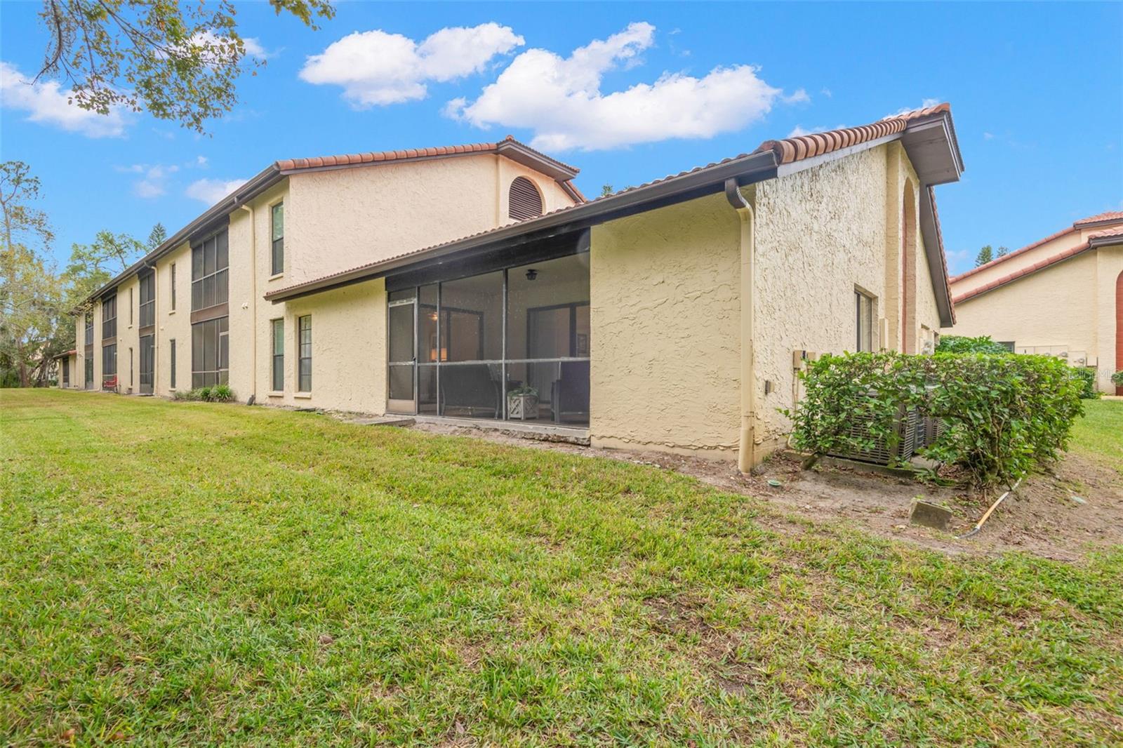 Image 33 of 50 For 1801 Lake Road 6a