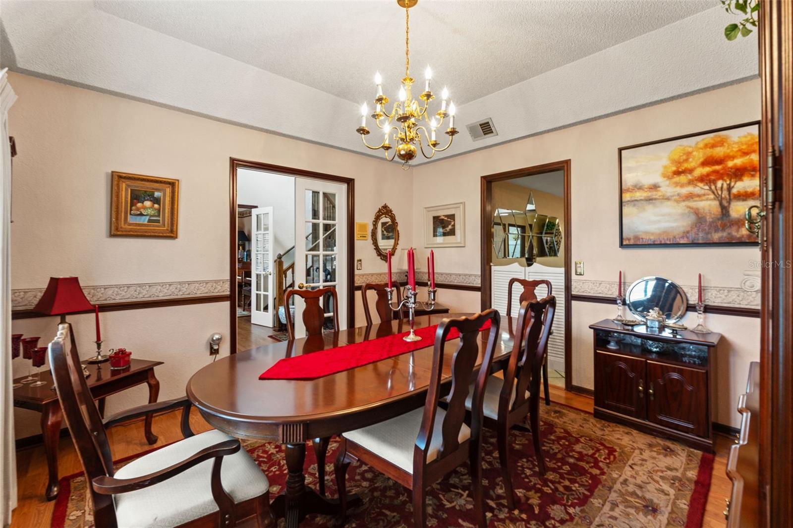 Image 13 of 70 For 13303 Don Loop