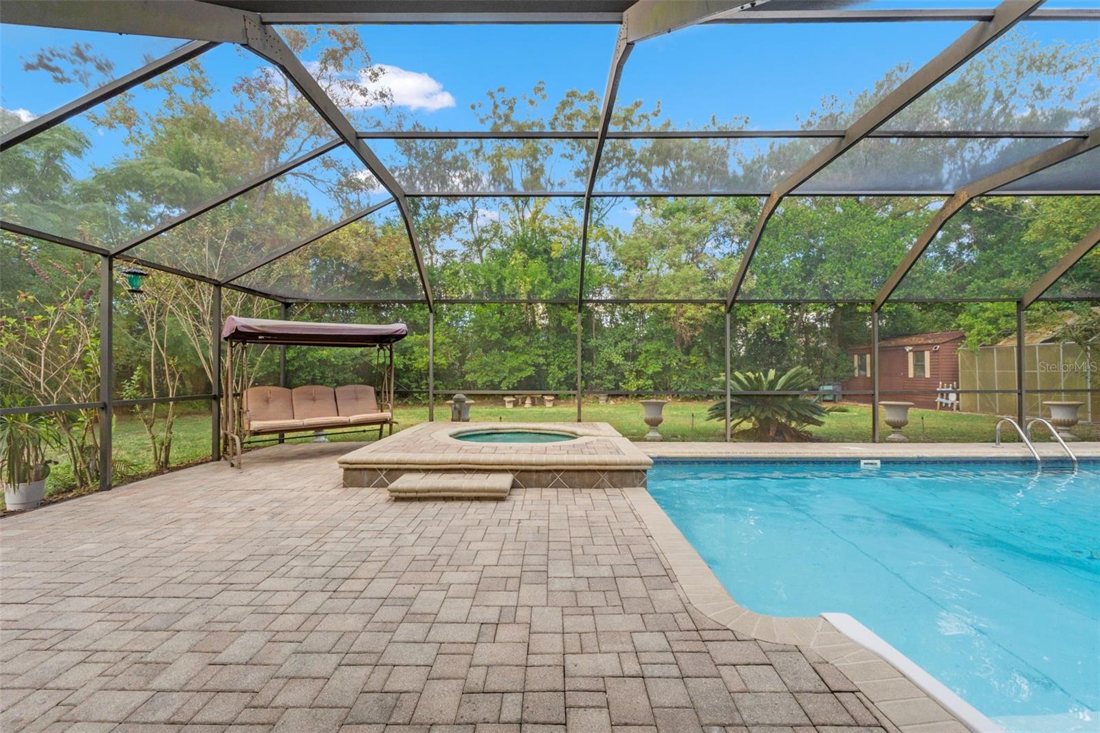 Image 50 of 70 For 13303 Don Loop