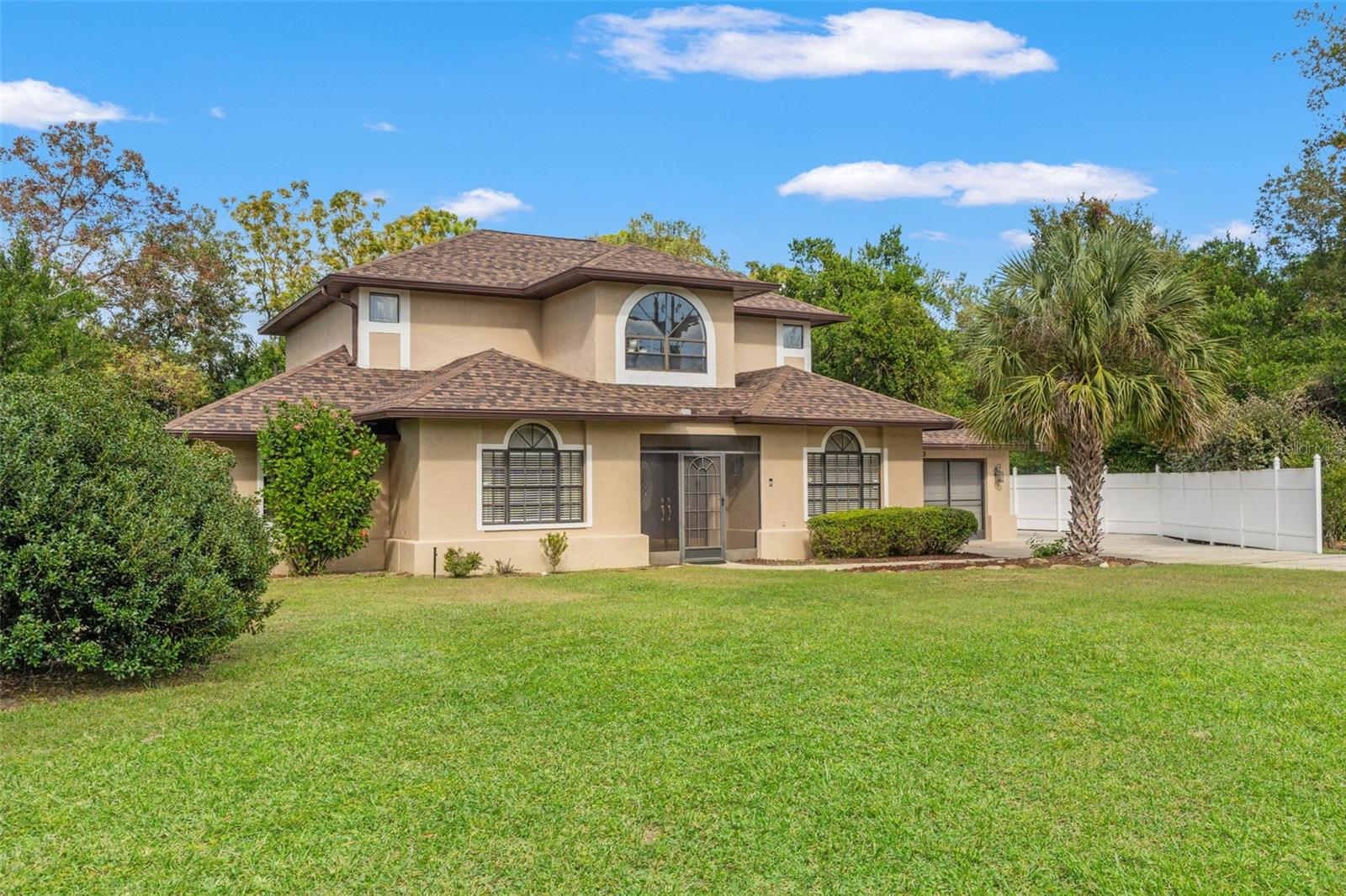 Image 61 of 70 For 13303 Don Loop