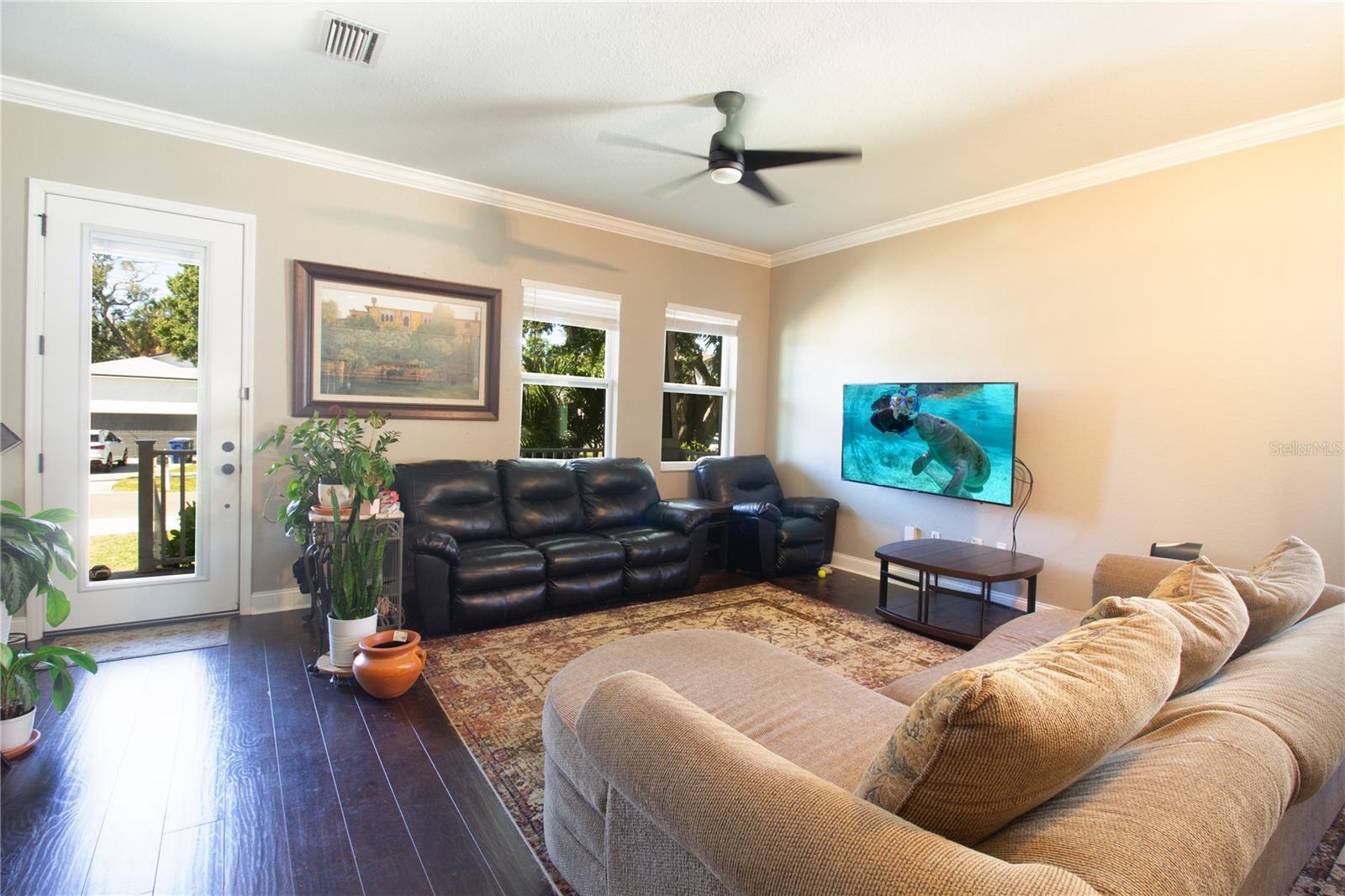 Image 5 of 28 For 7312 Morton Street