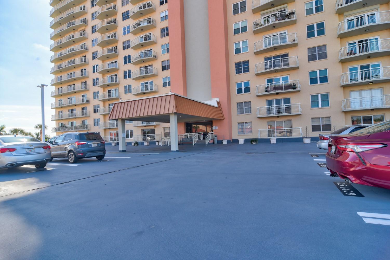 Image 30 of 42 For 4900 Brittany Drive S 1409