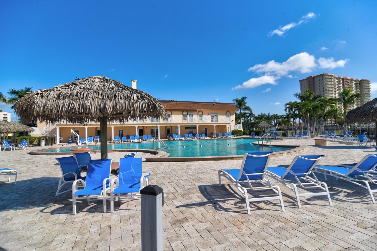 Image 37 of 42 For 4900 Brittany Drive S 1409