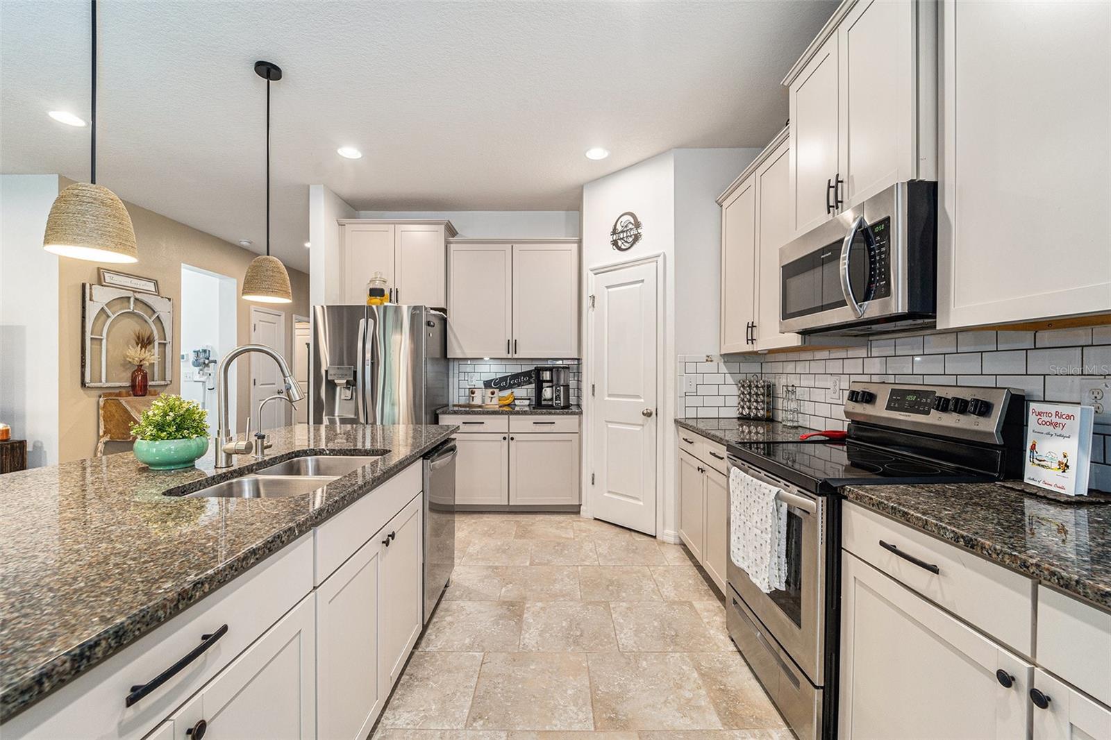 Image 10 of 34 For 2861 Storybrook Preserve Drive