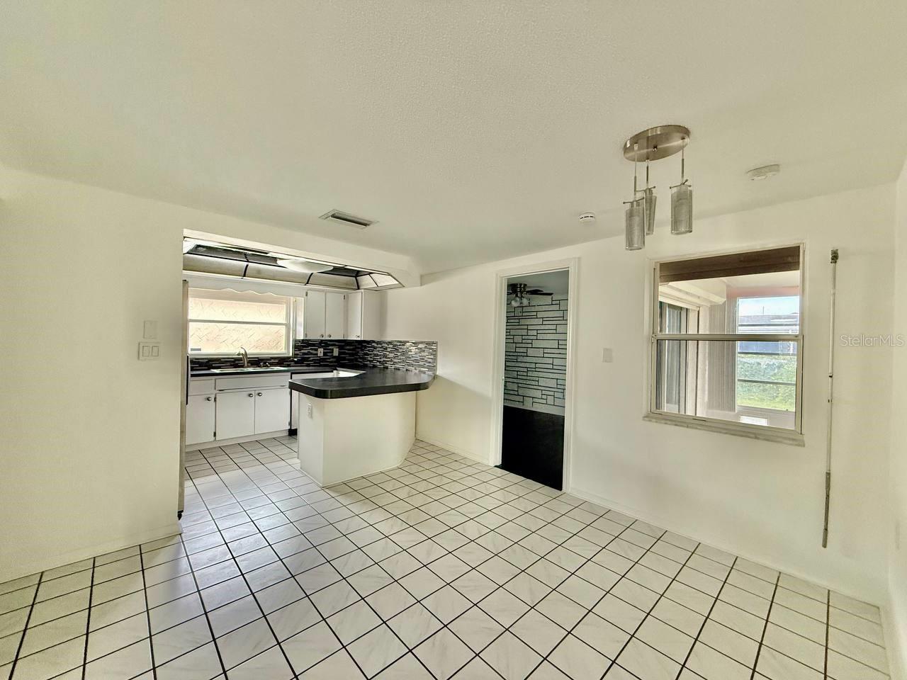 Image 10 of 30 For 7131 Potomac Drive