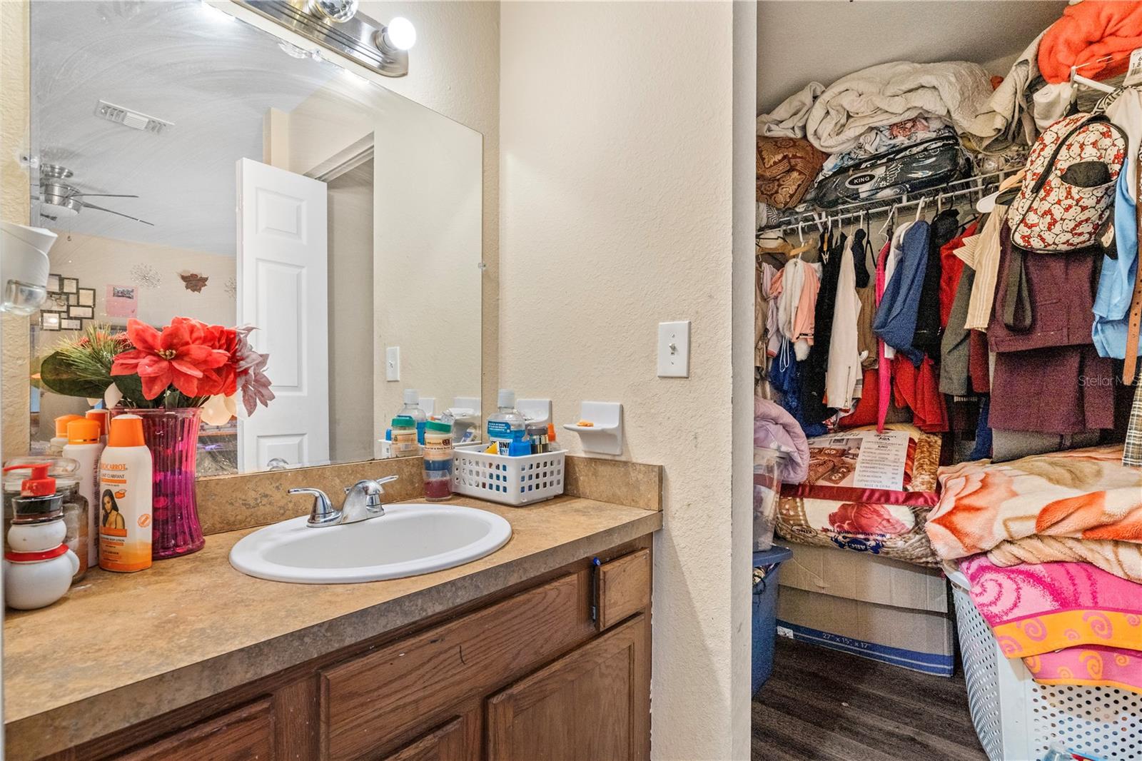 Image 18 of 39 For 8613 15th Street