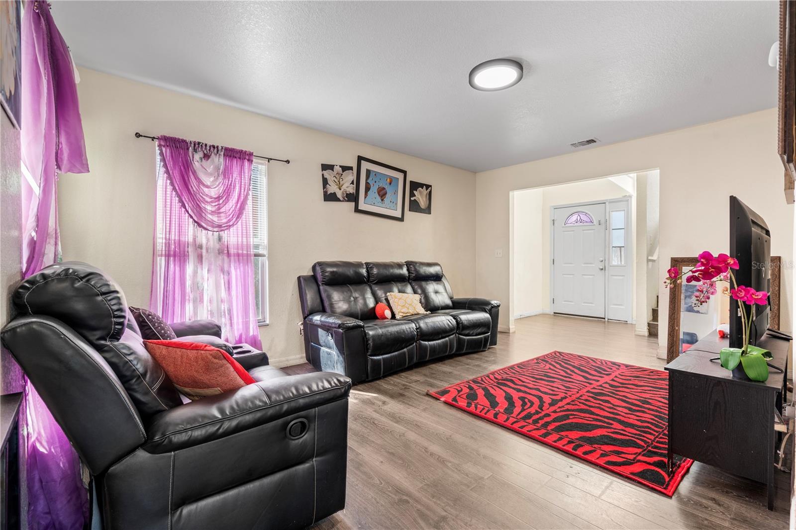 Image 6 of 39 For 8613 15th Street