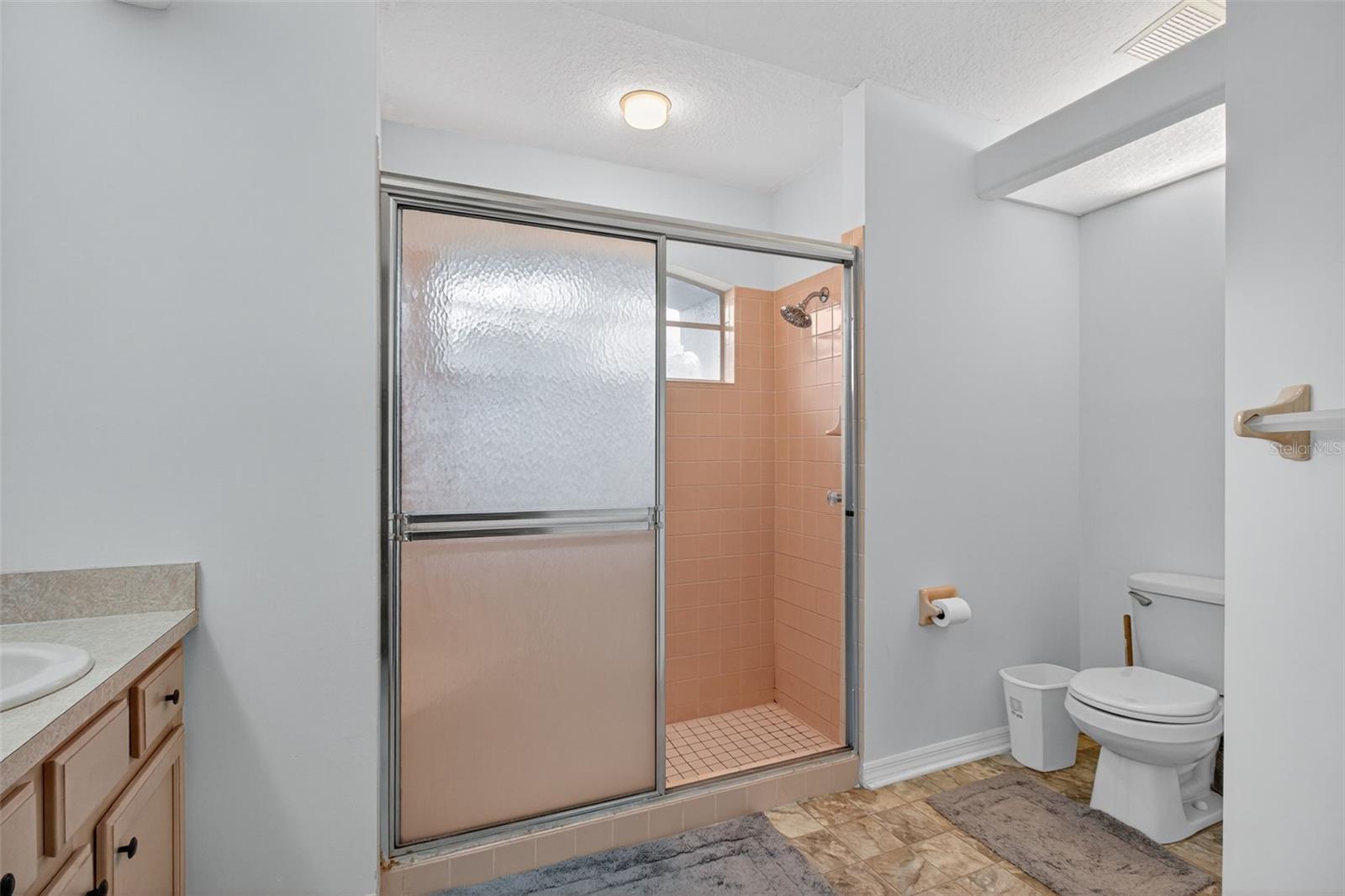 Image 21 of 41 For 8841 Kipling Avenue