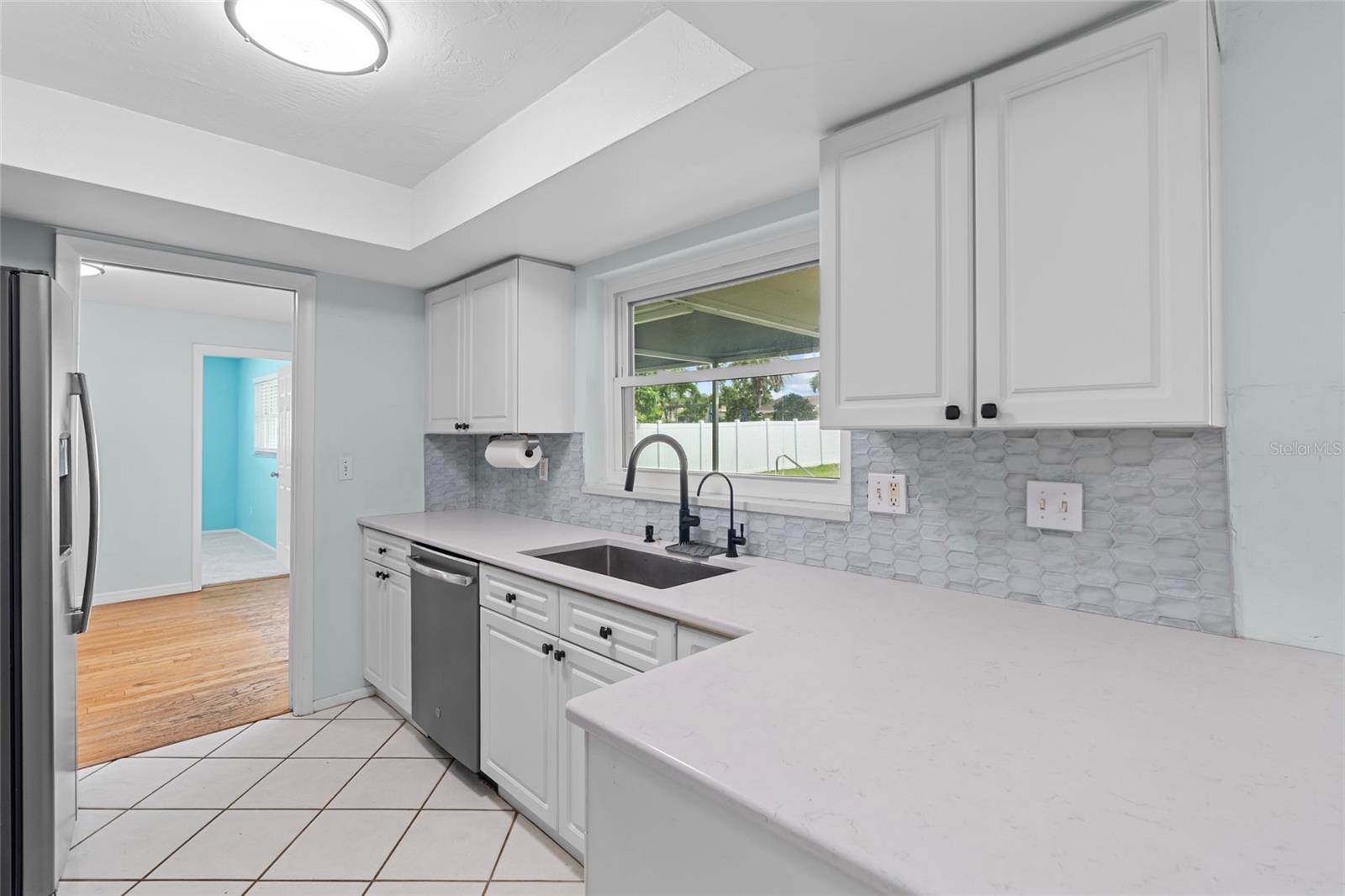 Image 15 of 34 For 13236 84th Terrace