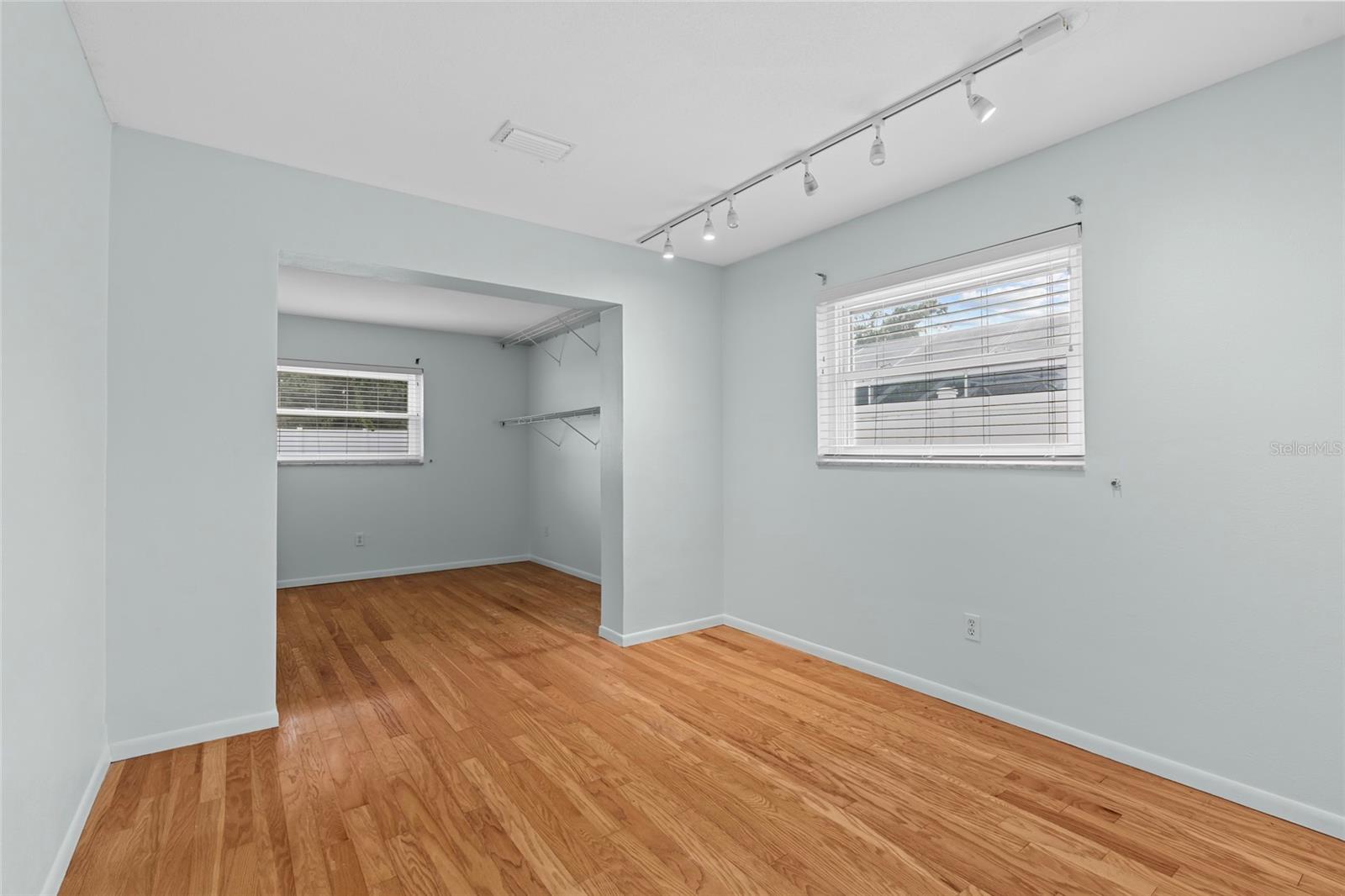 Image 22 of 34 For 13236 84th Terrace