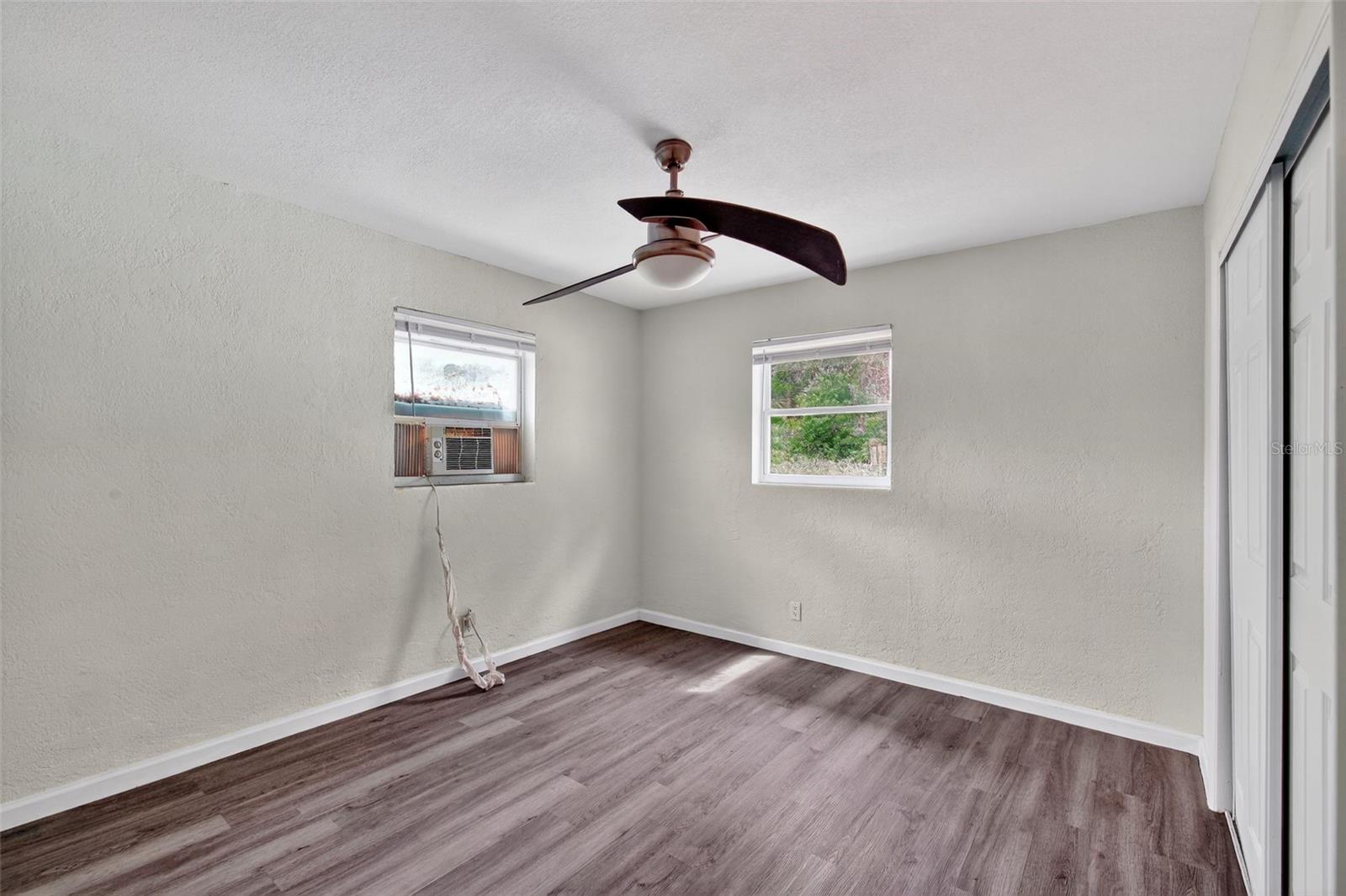 Image 16 of 18 For 178 Lee Street