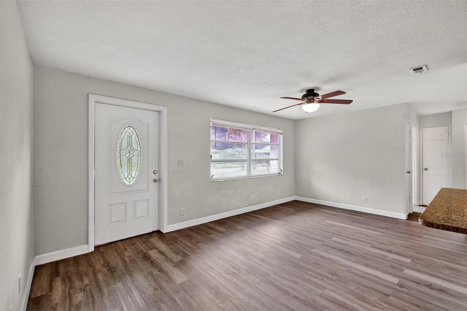 Image 4 of 18 For 178 Lee Street