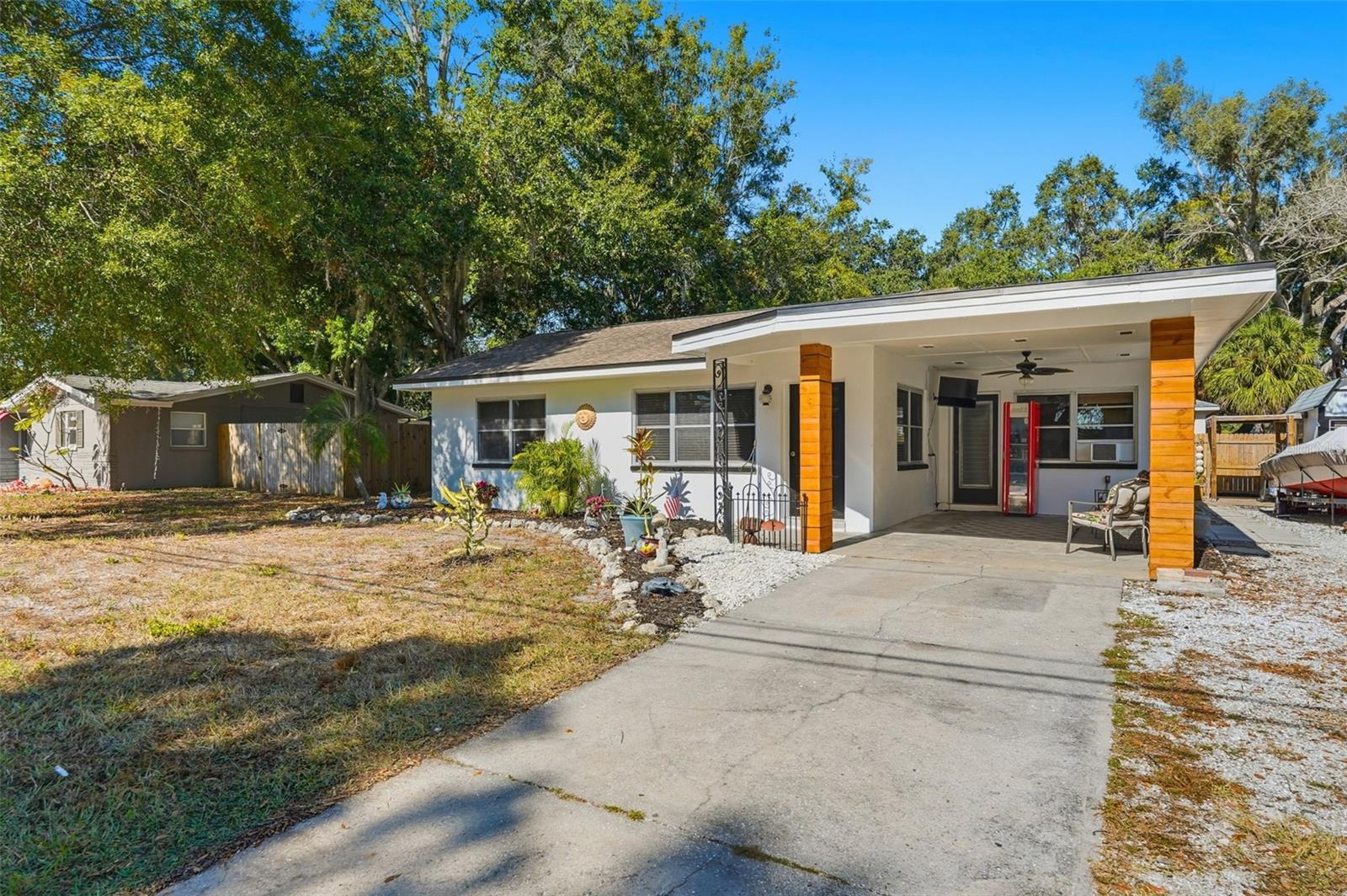 Image 2 of 29 For 42 Lake Shore Drive