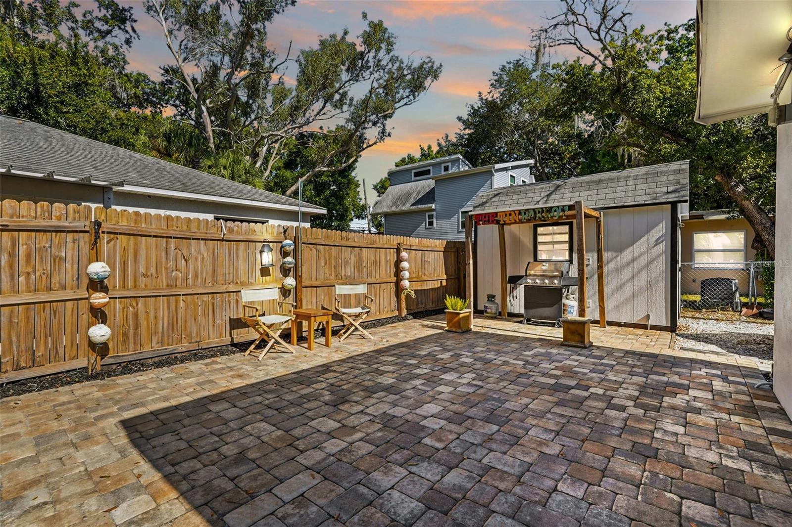 Image 22 of 29 For 42 Lake Shore Drive