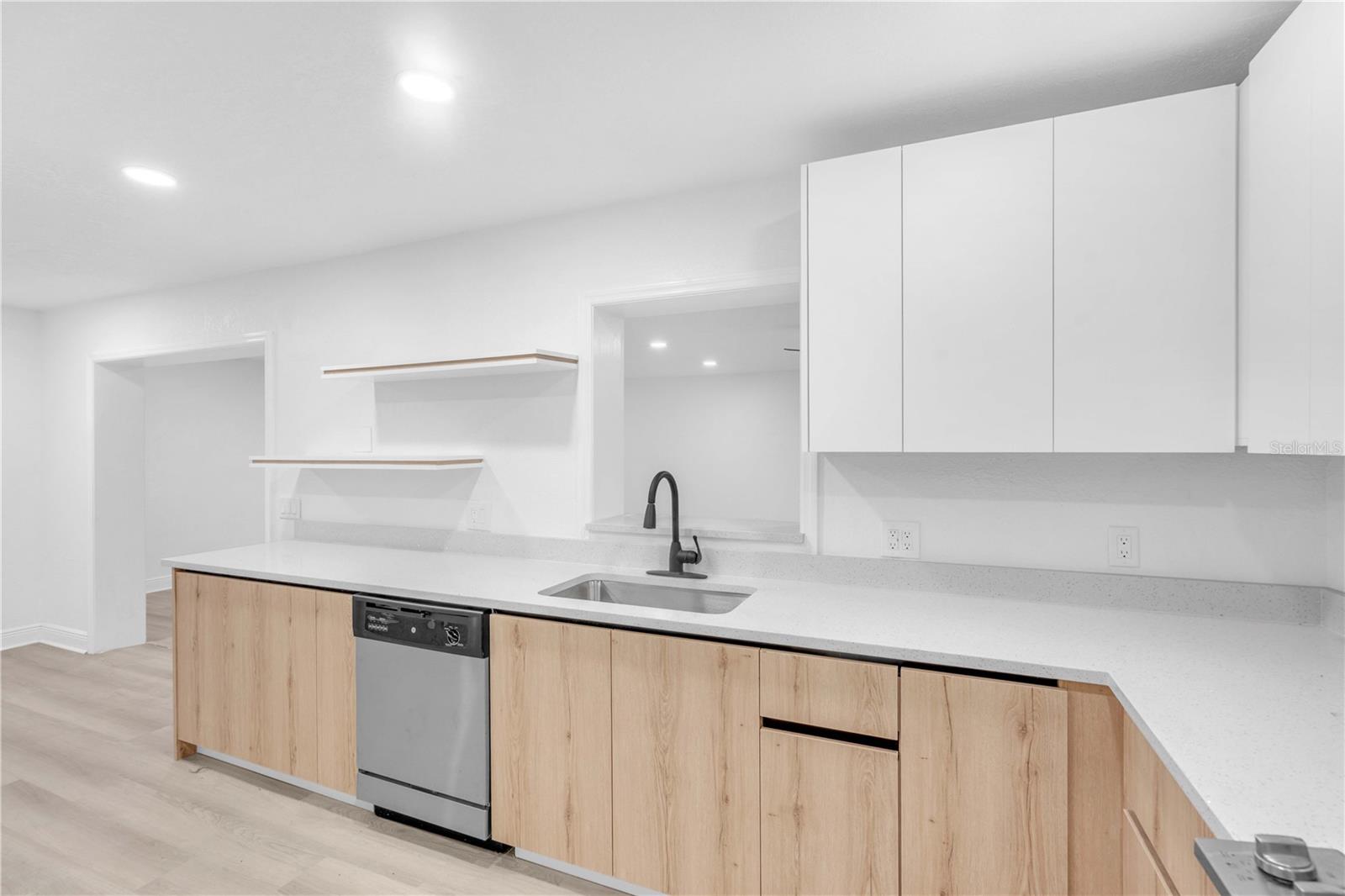 Image 37 of 47 For Address Not Provided