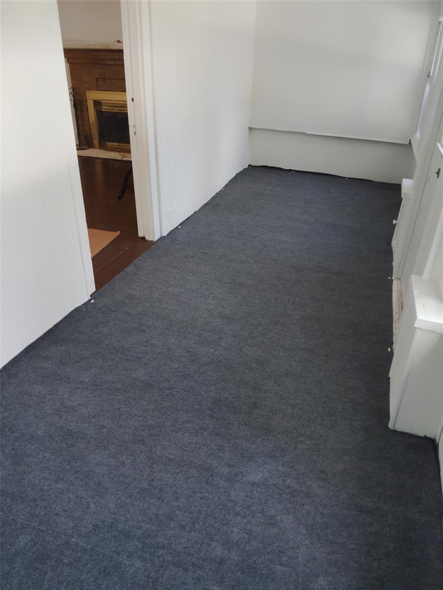 Image 27 of 27 For 811 Jeffords