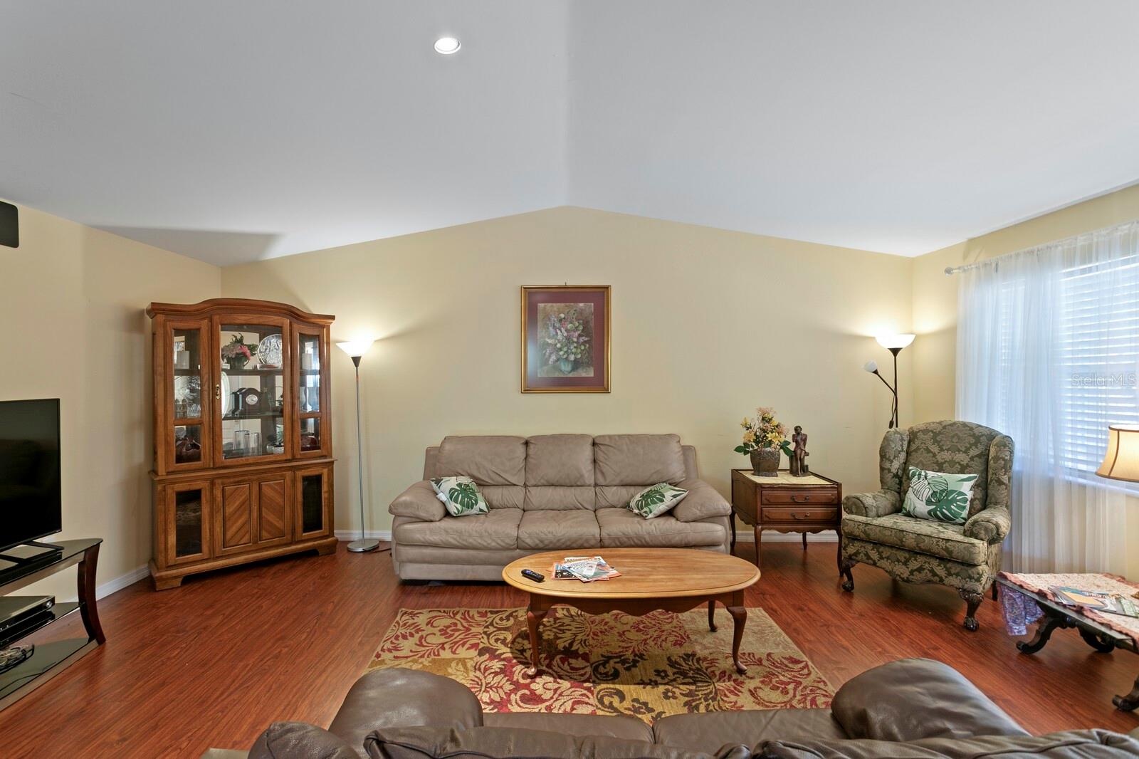 Image 16 of 60 For 1343 Highland Avenue