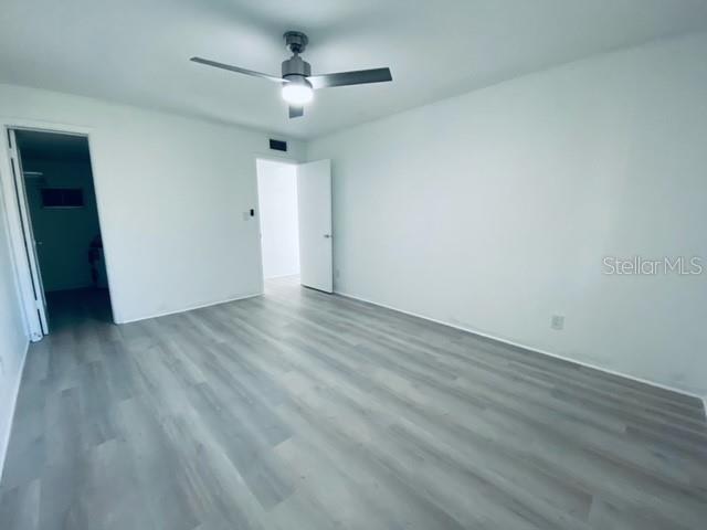 Image 9 of 22 For 4902 31 Avenue S