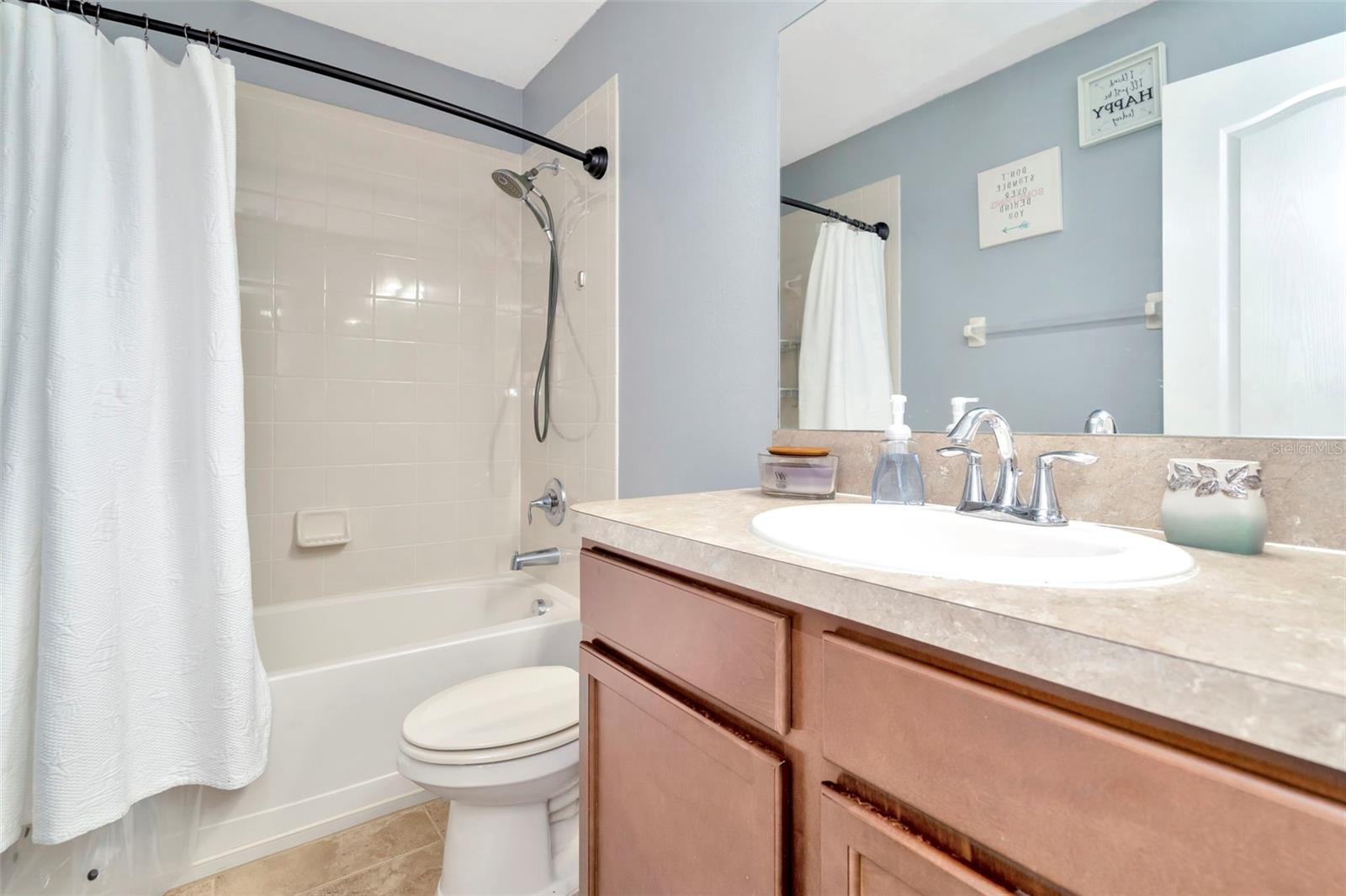 Listing photo id 31 for 3529 Lefays Point