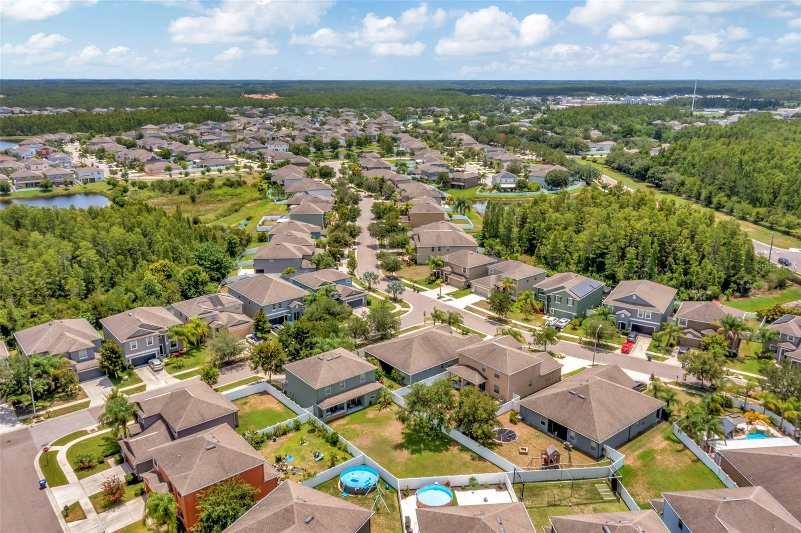 Listing photo id 45 for 3529 Lefays Point