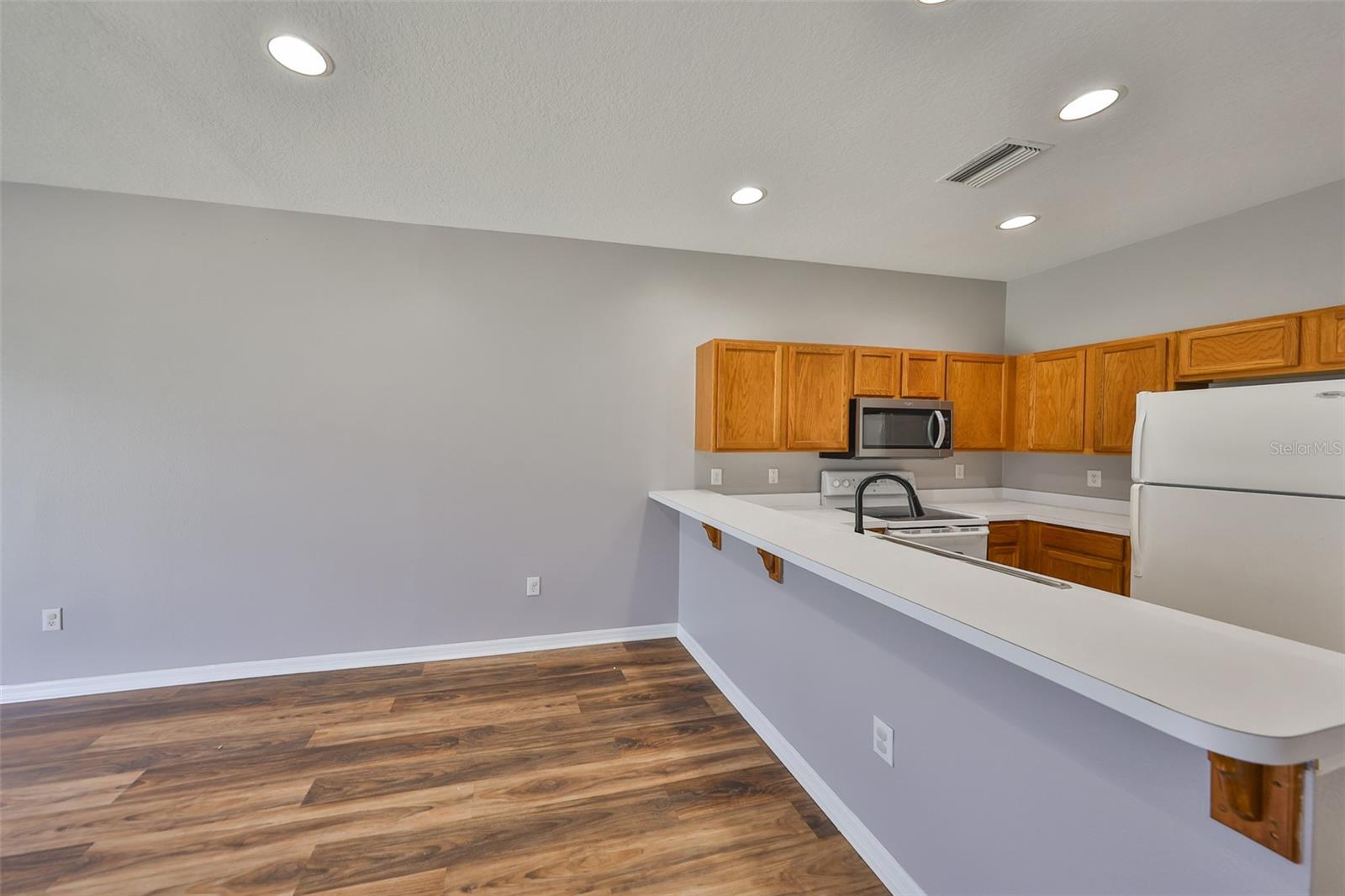 Image 13 of 43 For 6713 Lake Rochester Lane