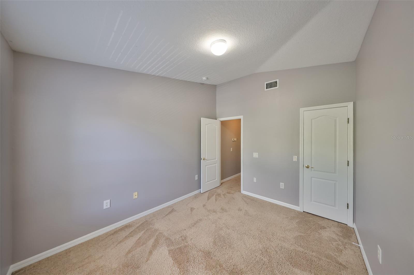 Image 26 of 43 For 6713 Lake Rochester Lane