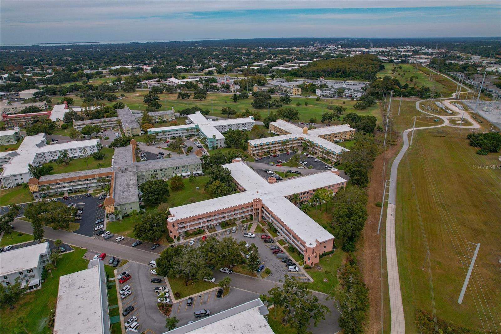 Image 37 of 39 For 2458 Columbia Drive 68