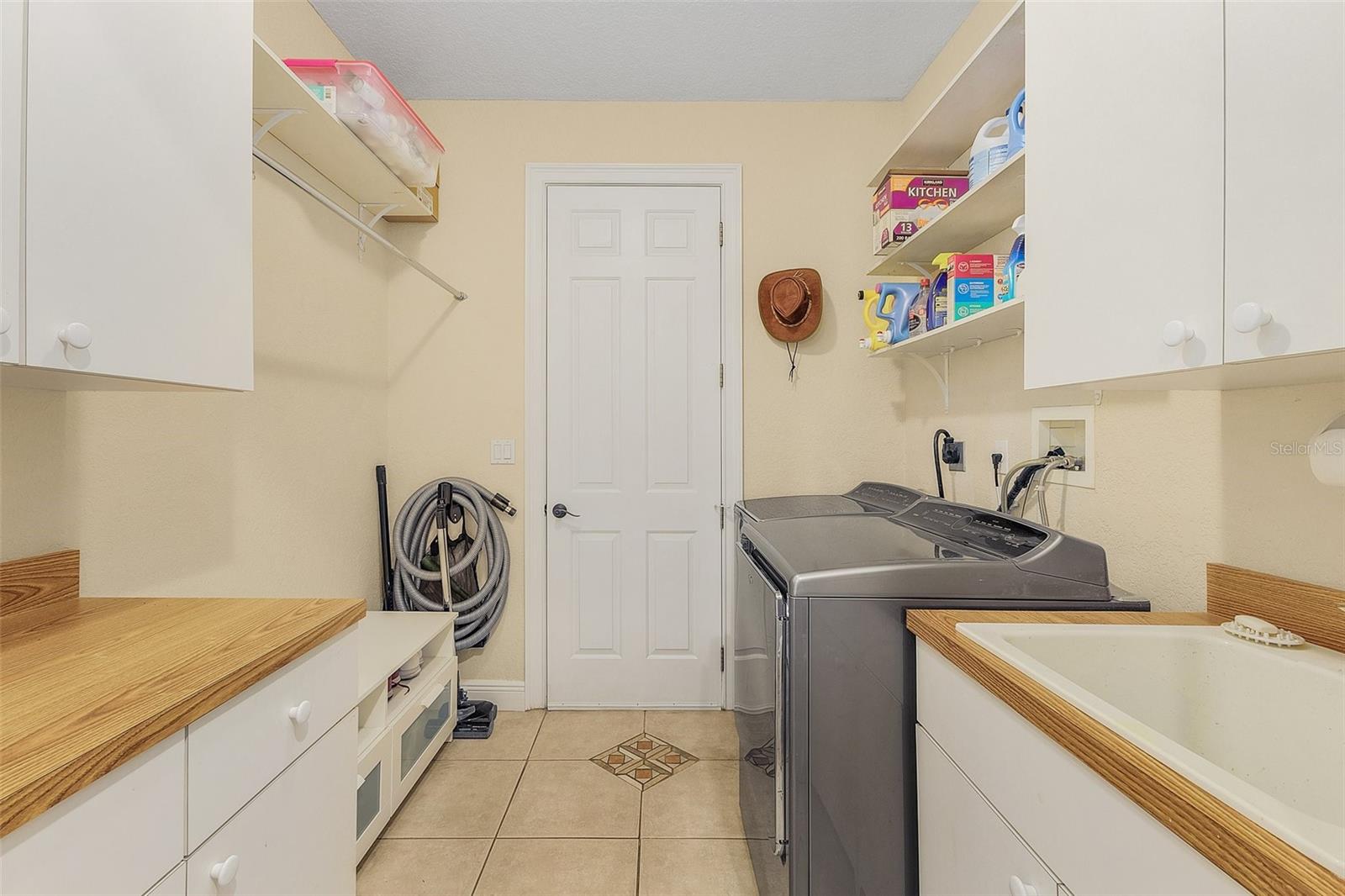 Image 27 of 44 For 29336 Sam Way