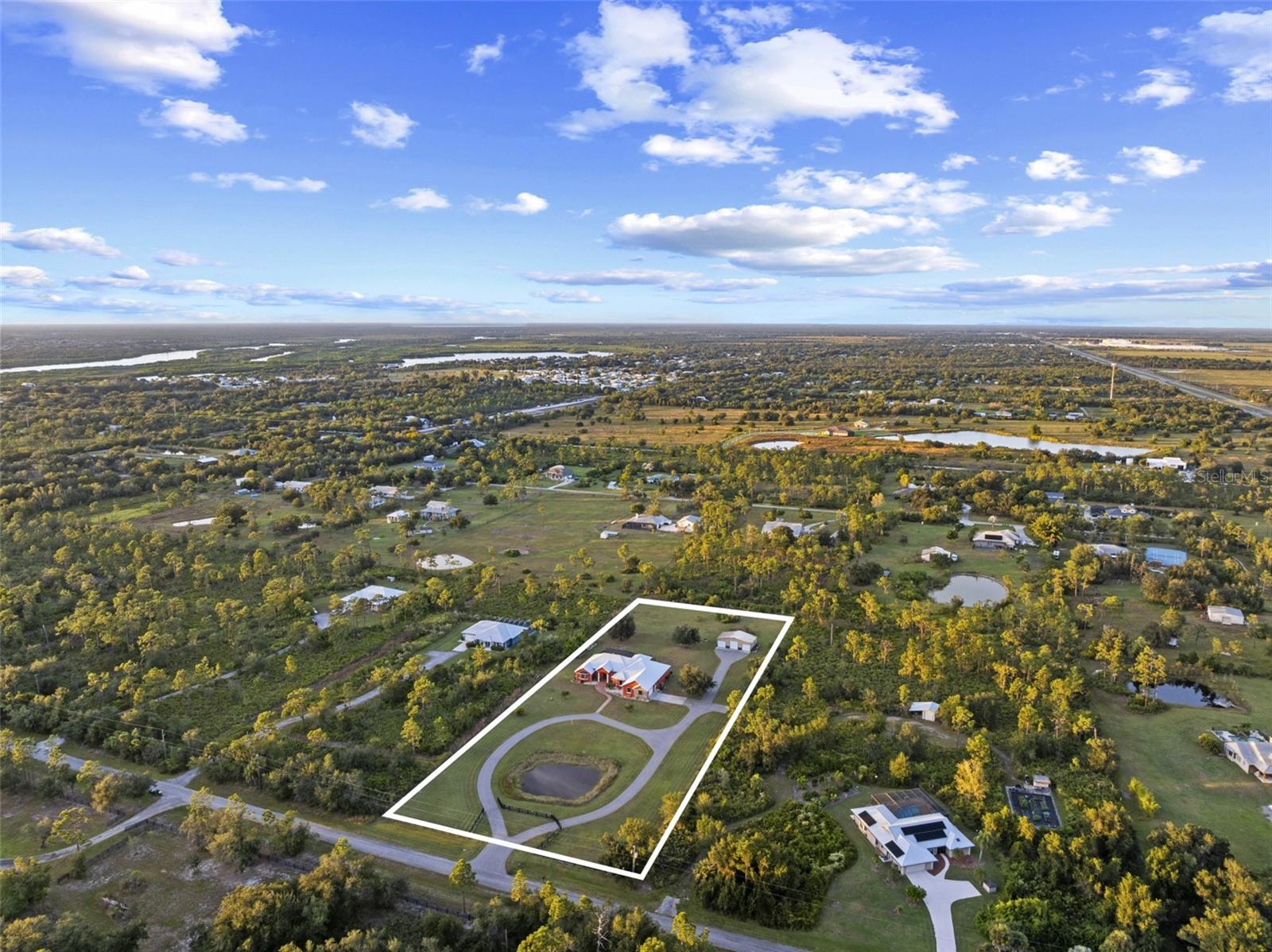 Image 43 of 44 For 29336 Sam Way