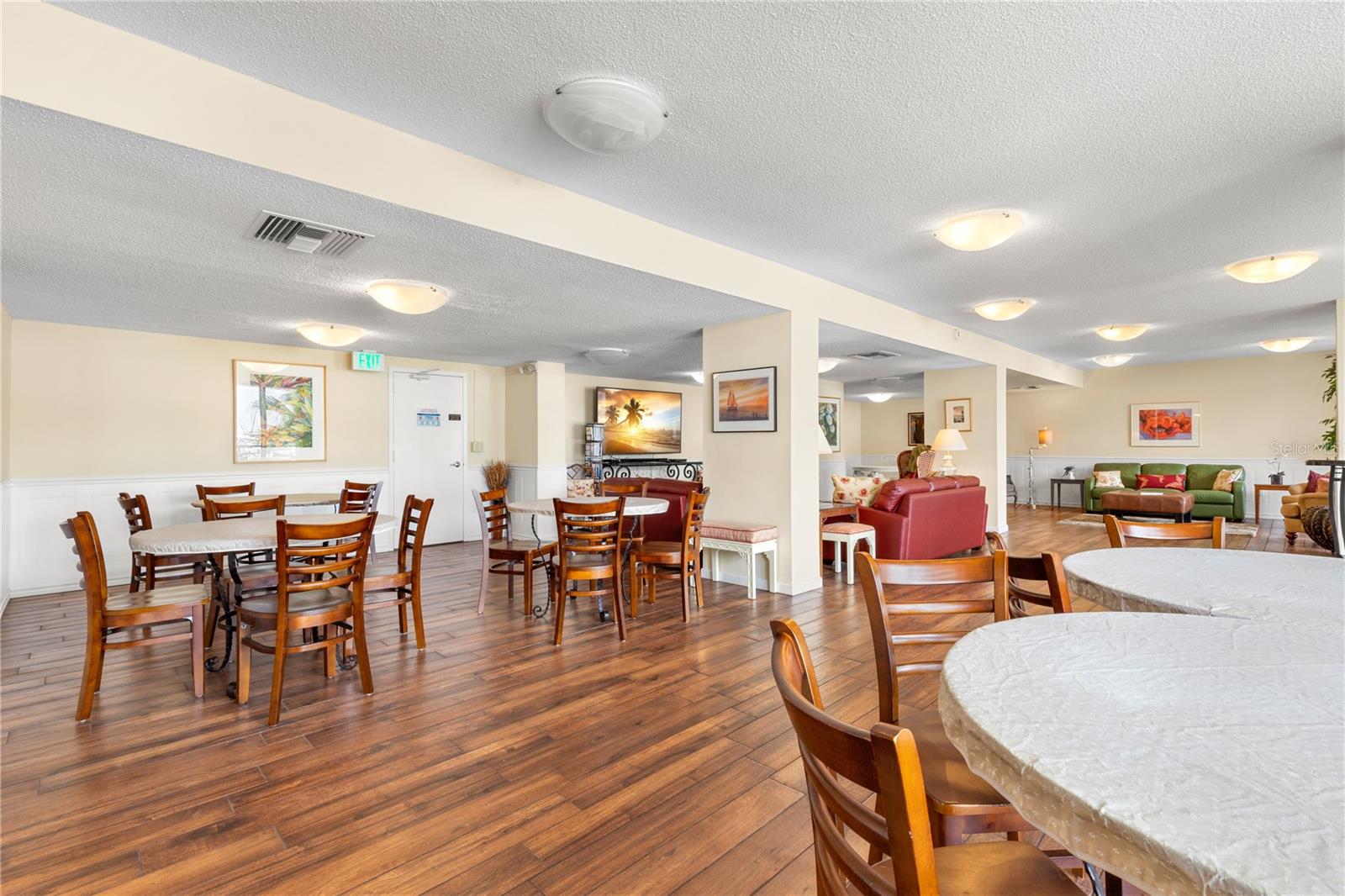 Image 30 of 40 For 100 Pierce Street 1007