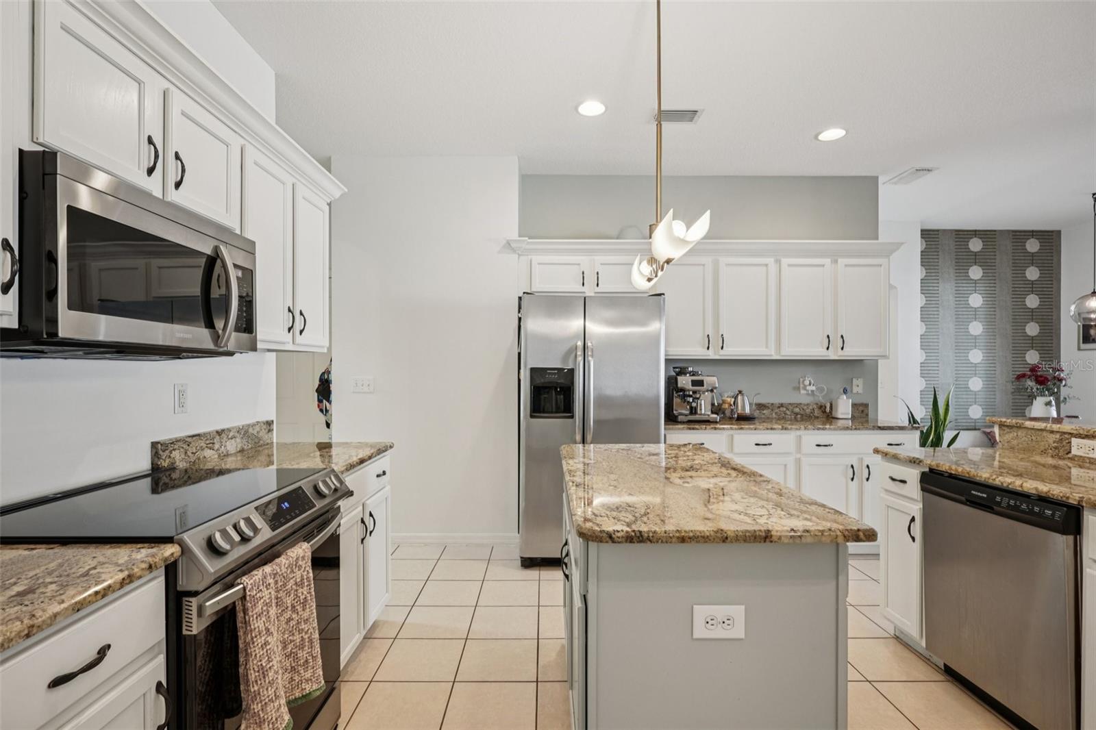 Image 16 of 49 For 2108 Fawn Meadow Drive