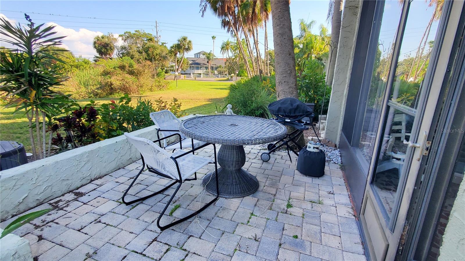 Image 20 of 24 For 1001 Bayshore Boulevard 107