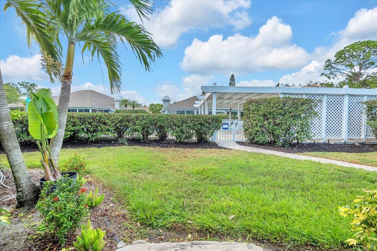 Image 40 of 42 For 5417 Chantilly  31